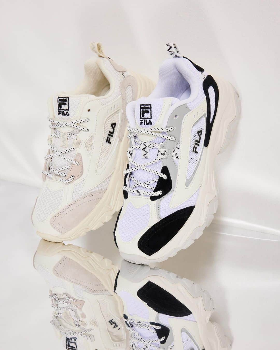 SHEL’TTERさんのインスタグラム写真 - (SHEL’TTERInstagram)「ㅤㅤㅤㅤㅤㅤㅤㅤㅤㅤㅤㅤㅤ -NEW ITEM- FILA  BARRICADE XT97 TWINPATCH DAYTONIC ━━━━━━━━━━━━━━━  ■BARRICADE XT97 (FILA) COL：WHT,BEG,BLK SIZE：23/23.5/24/24.5/25 ¥12,100(tax in)  ■TWINPATCH (FILA) COL：BEG SIZE：23/24/25 ¥13,200(tax in)  ■DAYTONIC (FILA) COL：WHT,BLK SIZE：23/24/25 ¥12,100(tax in)  ━━━━━━━━━━━━━━━ #SHELTTER #TheSHELTTERTOKYO #SHELTTTERSELECTSNEAKERS #FILA #BARRICADEXT97 #BARRICADEXT97 #TWINPATCH #DAYTONIC」11月3日 15時54分 - sheltter_official