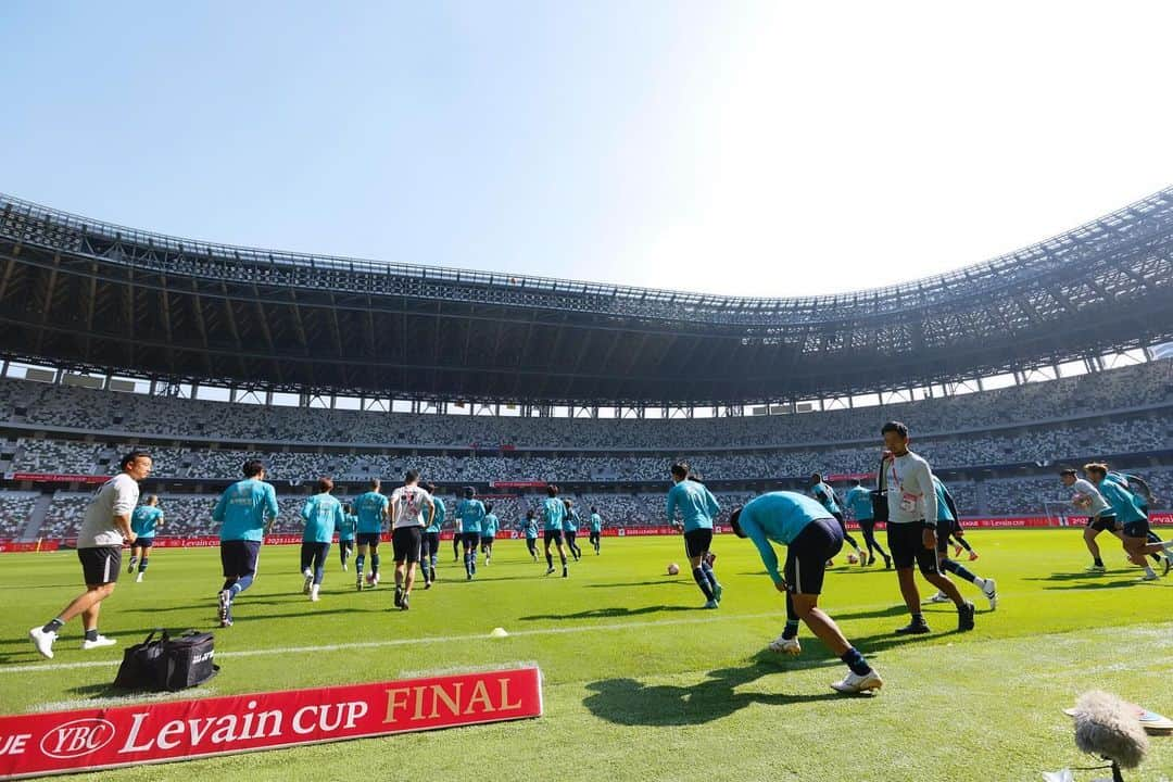 永石拓海のインスタグラム：「. We are all ready🔥⚽️🐝 #jleague  #levaincup  #avispa  #final」