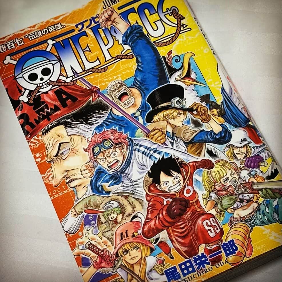 のインスタグラム：「107  コンビニで手に入れた。高松から札幌までの旅…道中読書TIME。さぁ、復活だ 目覚めの時が来た いま〜」