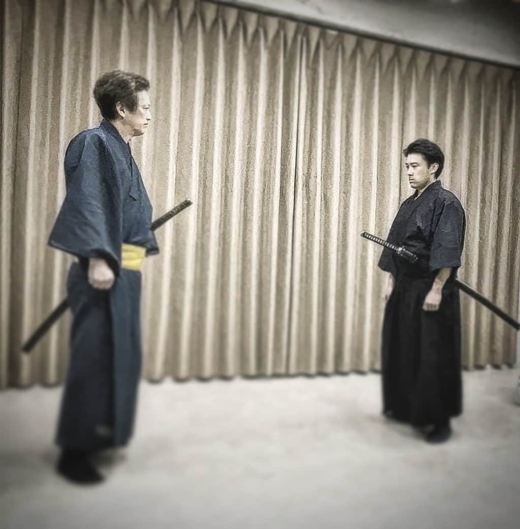 大鶴義丹さんのインスタグラム写真 - (大鶴義丹Instagram)「新撰組外伝『誠の挽歌』稽古場です。 渋谷伝承ホールにて 12/13 (水) ～ 12/17 (日)  #誠の挽歌 #西村真士  #西村真士さん」11月3日 16時38分 - gitan.ohtsuru