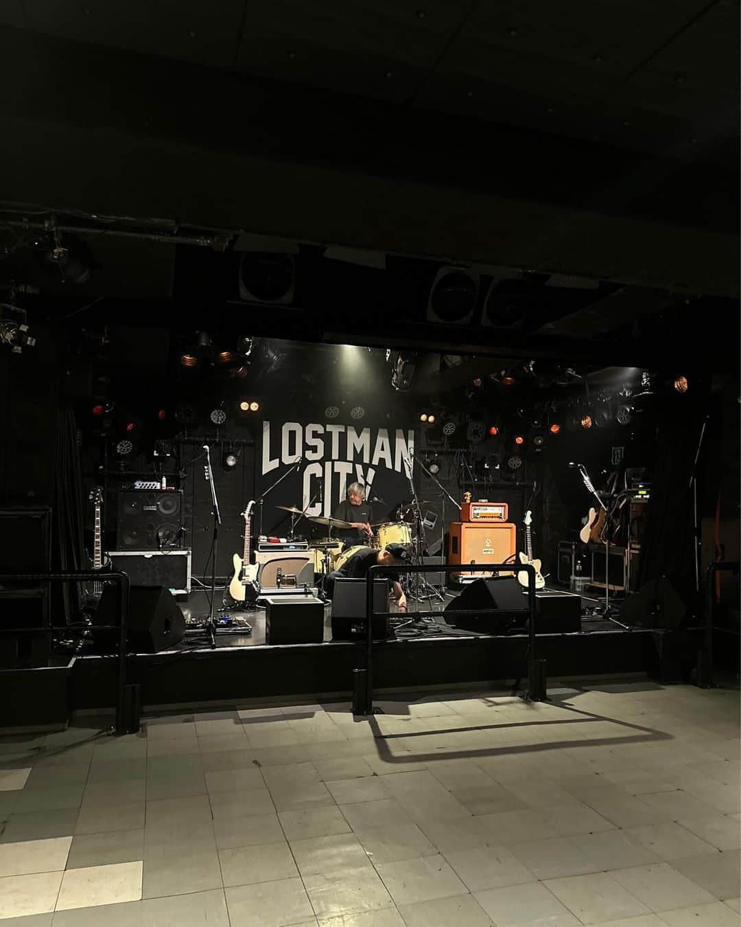 有江嘉典のインスタグラム：「本日はコレ。 LOSTMAN GO TO CITY 2023-24  2本目、宇都宮 HEAVEN’S ROCK VJ-2  楽しみます！ どうぞよろしくお願い致します！  #thepillows」