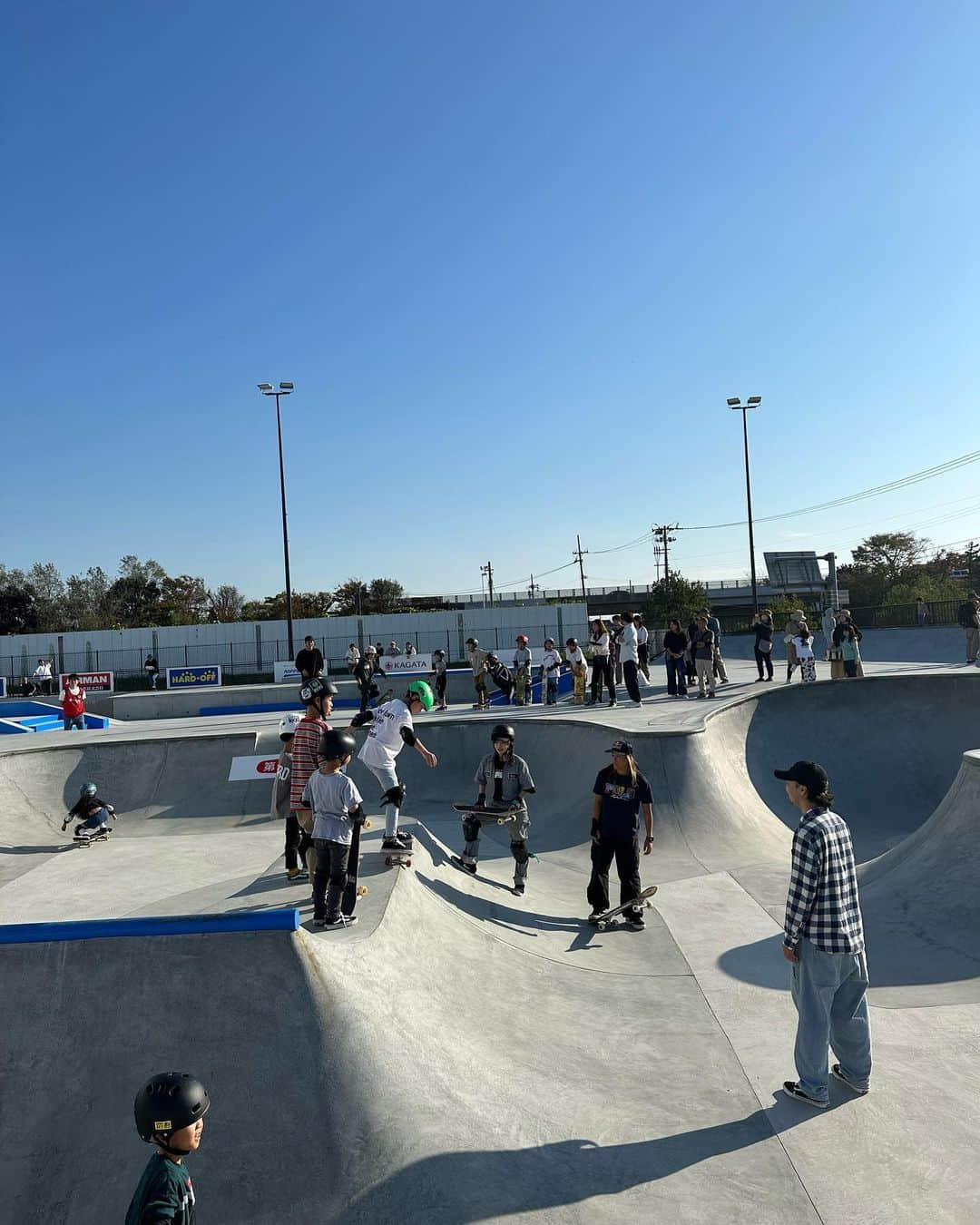 清司麗菜さんのインスタグラム写真 - (清司麗菜Instagram)「🛹NIIGATA URABAN SPORTS FES.2023  お越しくださった皆さんありがとうございました！！  いつも練習で滑ってるAIRMANがたくさんの人で賑わってて嬉しかった🫶  私は四十住さくらさんとのトークショー、そして子供たちとのスケボーセッションに参加させていただきました！！  スケボーはもちろん、ダンス、音楽、キッチンカー、企業体験と、色々なジャンルで楽しめるフェスでした💓  これからも新潟のアーバンスポーツを大好きなスケボーを通して盛り上げていきたいです❤️‍🔥  #airmanスケートパーク#アーバンスポーツフェス #新潟  #スケートボード#スケボー#スケボー女子#ガールズスケーター#sk8#skateboard#skatebording  #skatelife#girlsskate」11月3日 17時17分 - seiji_0007