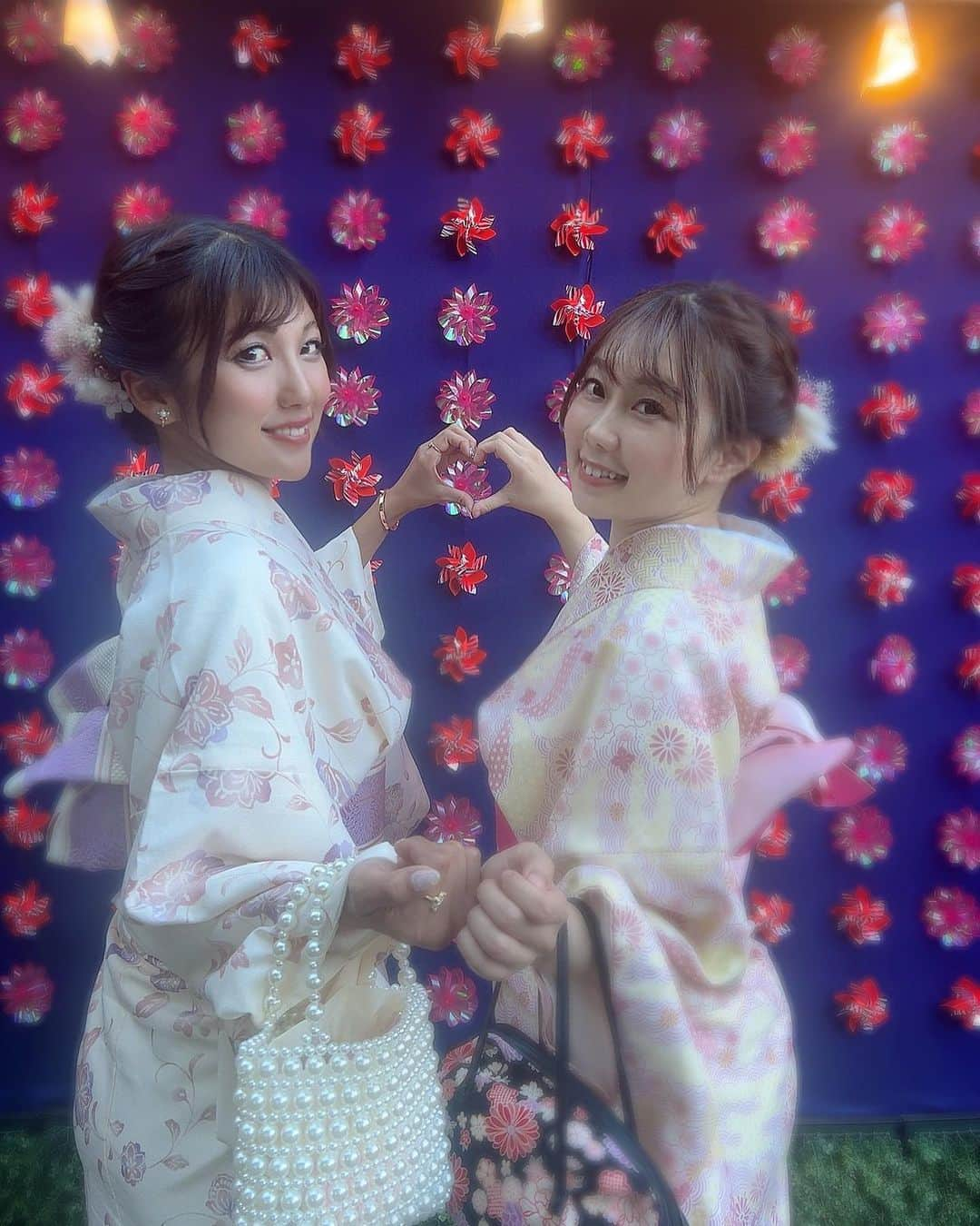 鈴乃八雲のインスタグラム：「🫶💓💕 #浅草　　#撮影会　 #japan #asakusa #asakusatokyo #tokyo #japanesegirl #japanese #japaneseculture #japanesestyle #japanesefashion #japanstationery #good 　#asian #asia #インスタ映え　 #ファインダー越しの私の世界 #ファインダー越しの世界 #ファインダー越し私の世界 #ファインダー越しのわたしの世界 #撮影会モデル　#photo #camera #photogenic #写真　#カメラ　 #和服　#kimonofashion #着物 #kimonostyle」