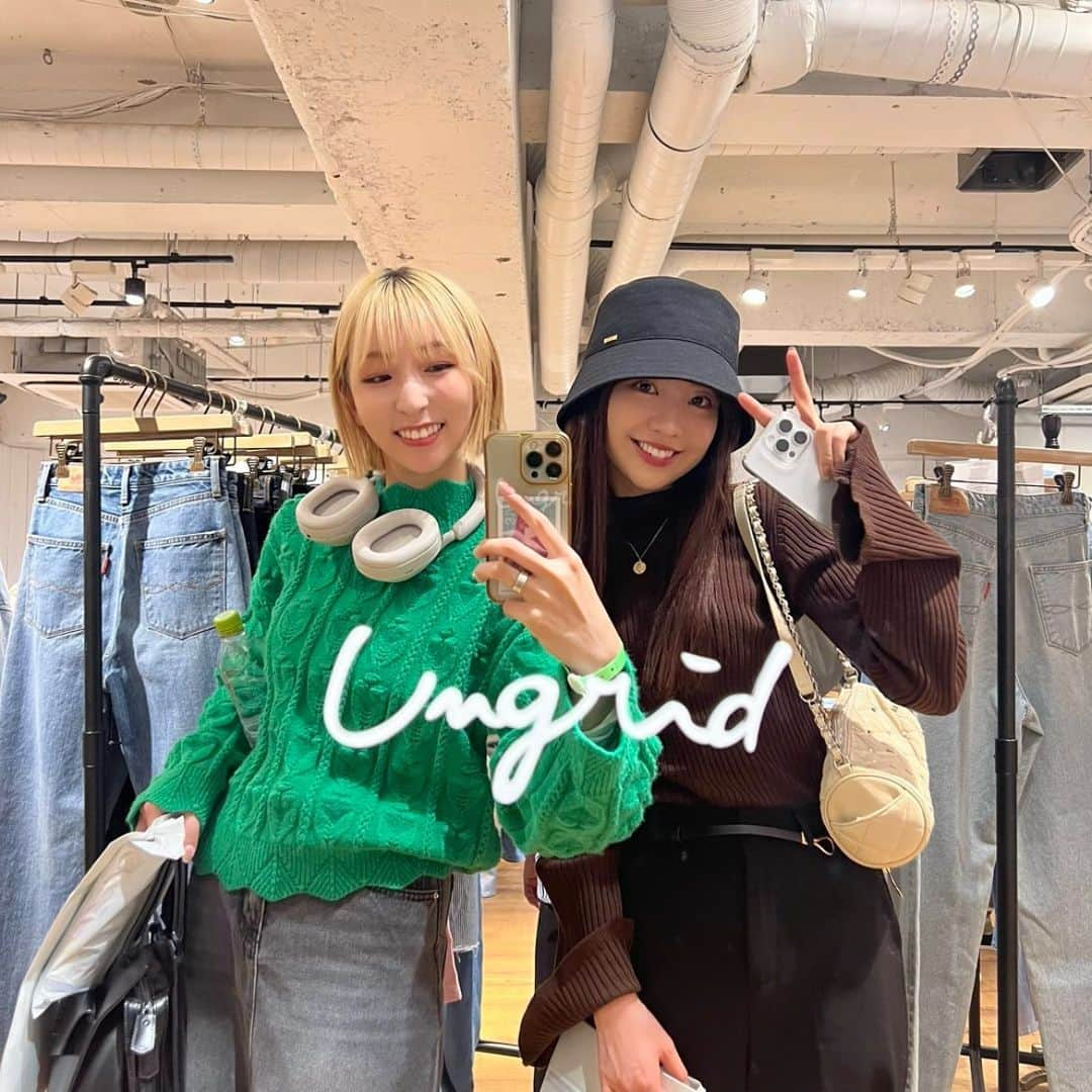 緒方もものインスタグラム：「りりかとこの間展示会行ってきたよ💓  楽しかった〜  お洋服ジャンルとか定まらず着たいのいつも着ちゃう🥳 笑」