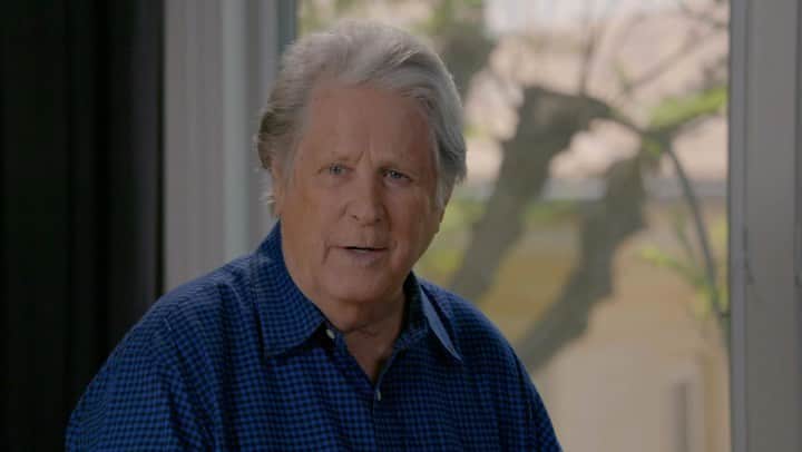 ブライアン・ウィルソンのインスタグラム：「Brian was featured in director Brent Wilson’s 2017 film “Streetlight Harmonies” – about the bands, songs, and harmonies of doo-wop. Here Brian talks about hearing “Surfin’” on the radio for the first time.  @brent310 #streetlightharmonies #surfin #doowop #harmonies」