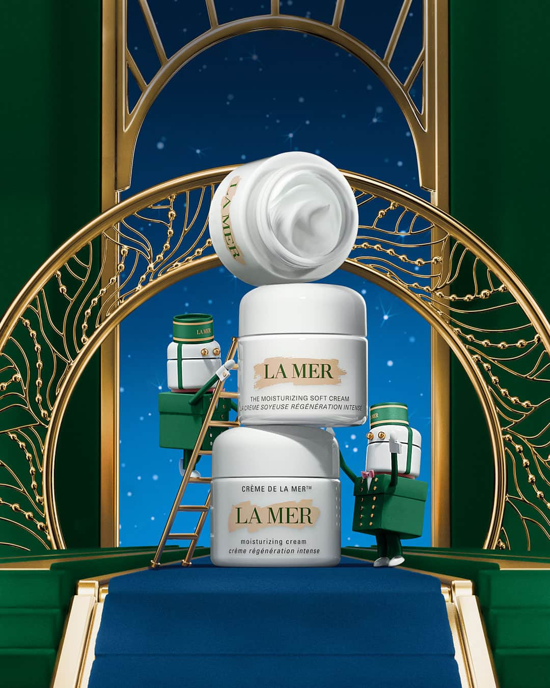 ドゥラメールのインスタグラム：「Shop the Atelier of Wonder for our most marvelous moisture gift set, featuring:  • Crème de la Mer: Our ultra-rich legendary icon heals dryness and energizes repair. • The Moisturizing Soft Cream: super-supple formula that strengthens, soothes, and protects. • The Moisturizing Cool Gel Cream: lightweight and refreshing, a nourishing and comforting formula.  Shop now to indulge yourself. #LaMer #LaMerSkincare #LoveLaMer #CremedelaMer #LaMerSoftCream #LaMerCoolGelCream」