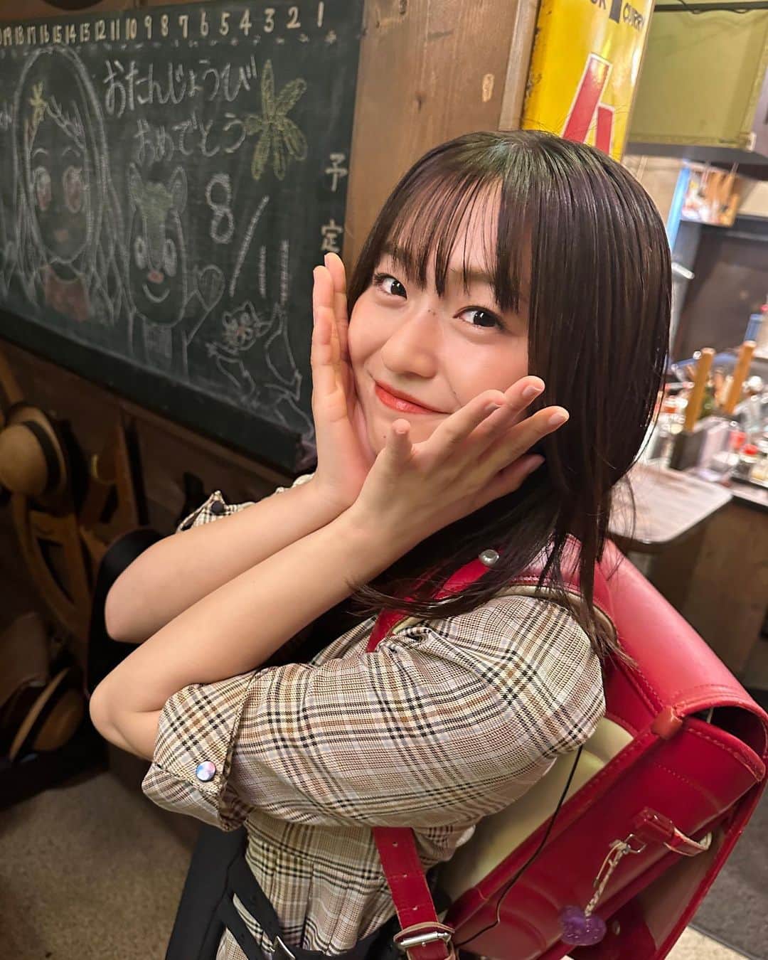 橋本乃依さんのインスタグラム写真 - (橋本乃依Instagram)「☺︎ ハロウィンこれでもよかったかも🎒 給食でイベントメニューの時テンション上がったなあ あと揚げパンとミルメークとトマト☺︎」11月3日 18時22分 - noihashimoto_official