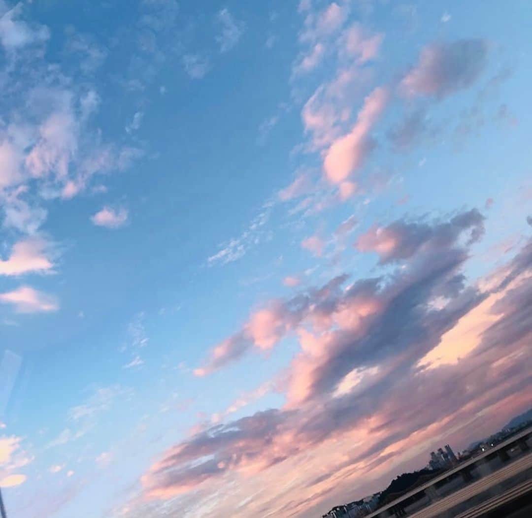 ジヒョク さんのインスタグラム写真 - (ジヒョク Instagram)「가을 zip」11月3日 18時27分 - xornjsz1