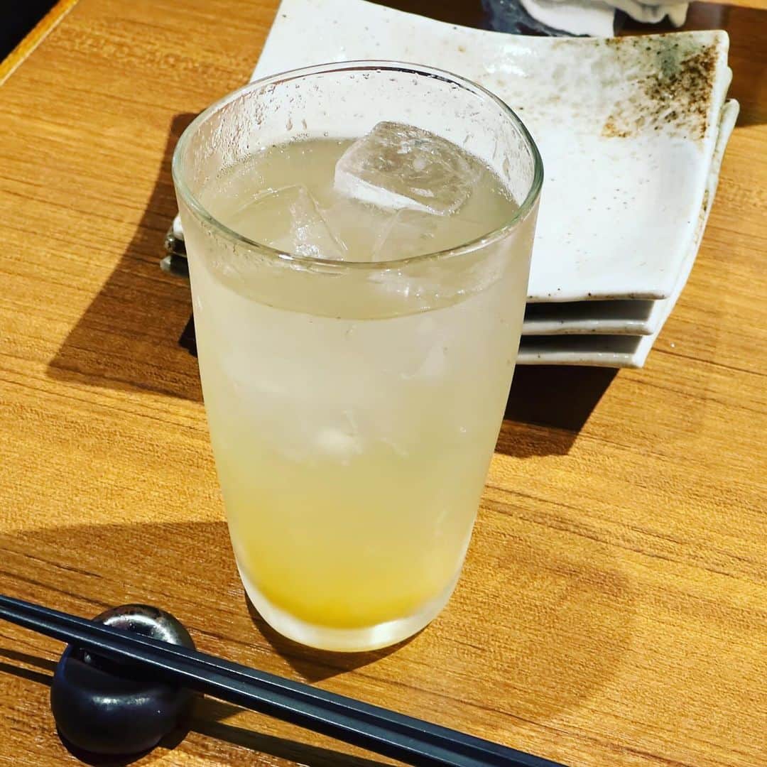 のインスタグラム：「んまー…」