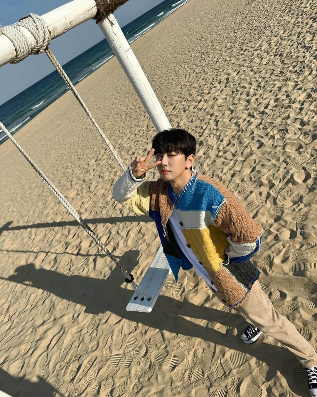 ノ・テヒョンさんのインスタグラム写真 - (ノ・テヒョンInstagram)「🌊🌊🌊」11月3日 18時40分 - roh_taehyun