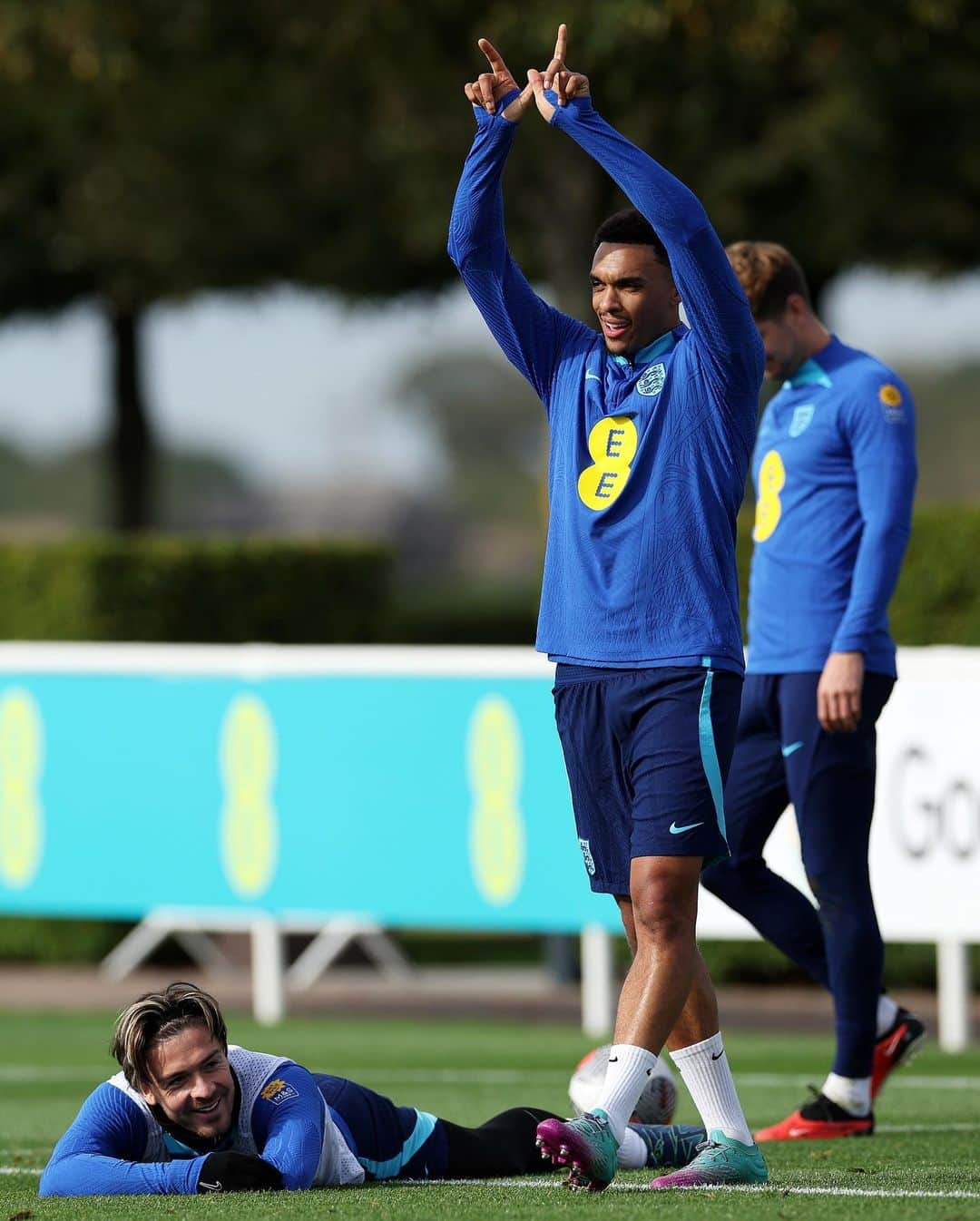 サッカー イングランド代表チームさんのインスタグラム写真 - (サッカー イングランド代表チームInstagram)「October rewind ⏪   November #ThreeLions camp: 🔜」11月4日 18時20分 - england