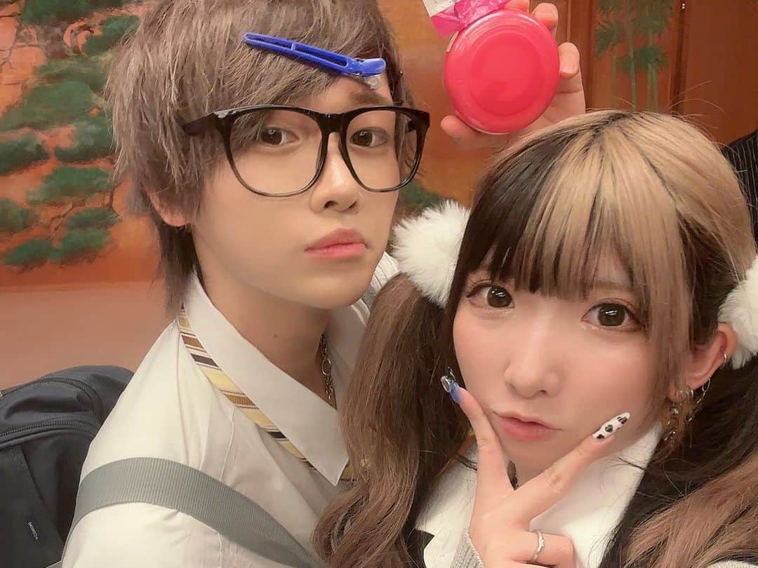 まあたそさんのインスタグラム写真 - (まあたそInstagram)「カオス☝️☝️☝️  なにかとよく会うメンバーとハラミちゃん！  ハラミちゃんと初めまして出来た🥺✨ ずっと会いたかったからうれしい🫶 ずっとお話してくれたあ！！  とてもよい会でした👏  #YTTP23」11月3日 19時14分 - 5m91r