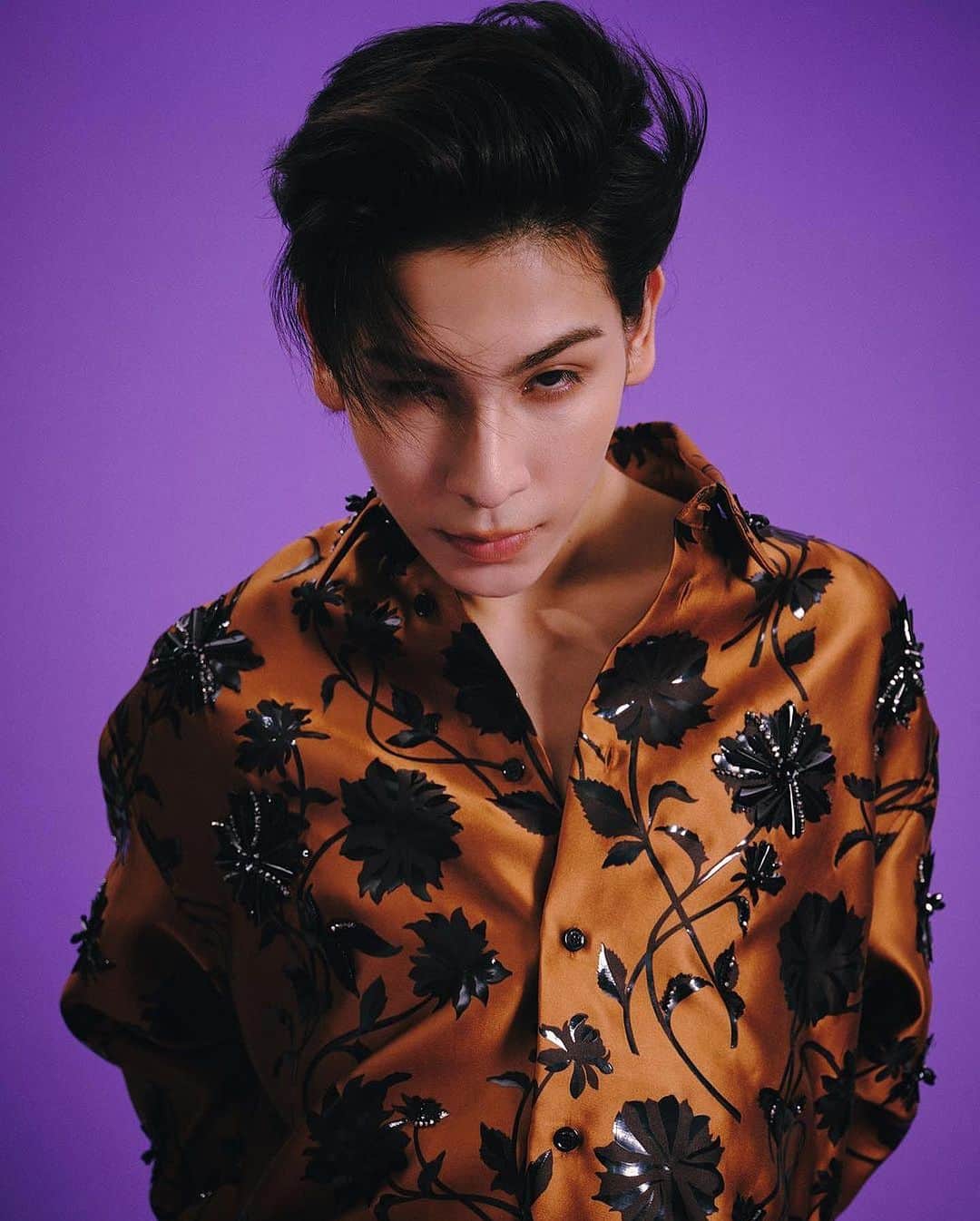 のインスタグラム：「starring: Raul photo: kodai ikemitsu stylist: katsuhiro yokota  hair&make: hiro odagiri  #nous_works」