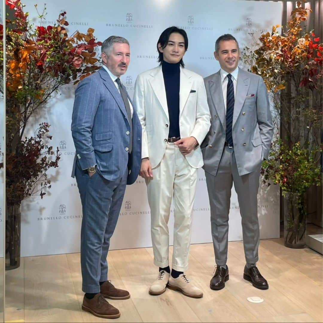 町田啓太さんのインスタグラム写真 - (町田啓太Instagram)「BRUNELLO CUCINELLI ブルネロ クチネリ表参道店で行われた「モンターニャ・カプセルコレクション」へ お邪魔してきました。  洗練されスポーティーにラグジュアリーなアイテムを身に纏い、気持ち軽やか。 とっても素敵な空間でした。  @brunellocucinelli_brand #brunellocucinelli_omotesando #montagnacapsule #ブルネロクチネリ #PR」11月3日 19時45分 - keita_machida_official