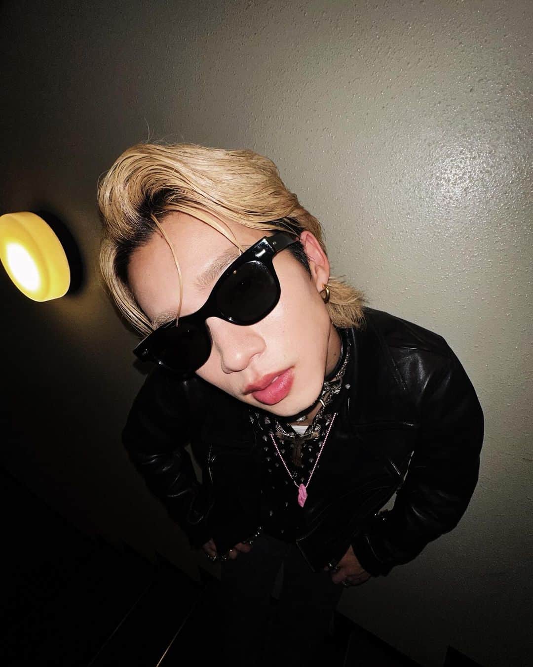 のインスタグラム：「🖤✖️👿」