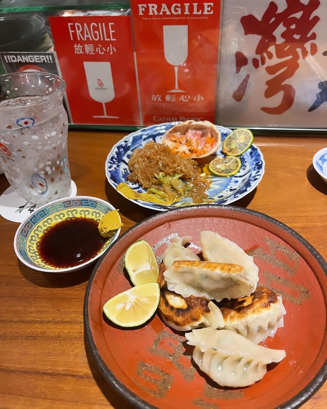 金村義明さんのインスタグラム写真 - (金村義明Instagram)「今夜は、中西太さんを偲び、1人で 献杯スタート、いい店入りました！」11月3日 20時12分 - yoshiaki_kanemura