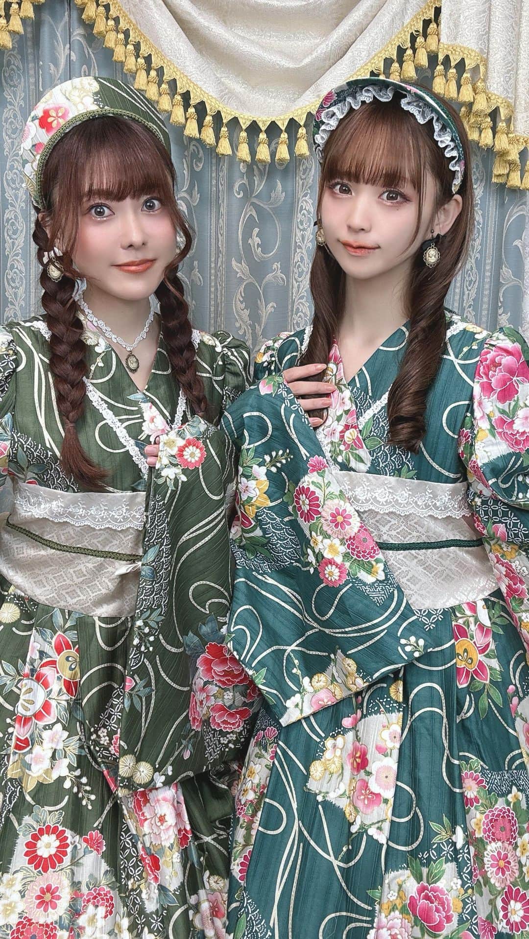 深澤翠のインスタグラム：「marcHenTica marcHenromanTica 新作紹介です♥️ びっくりなコートもあるよ♥️  @hirokotokumine   #lolitafashionstyle  #ロリィタ #hirokotokumine」