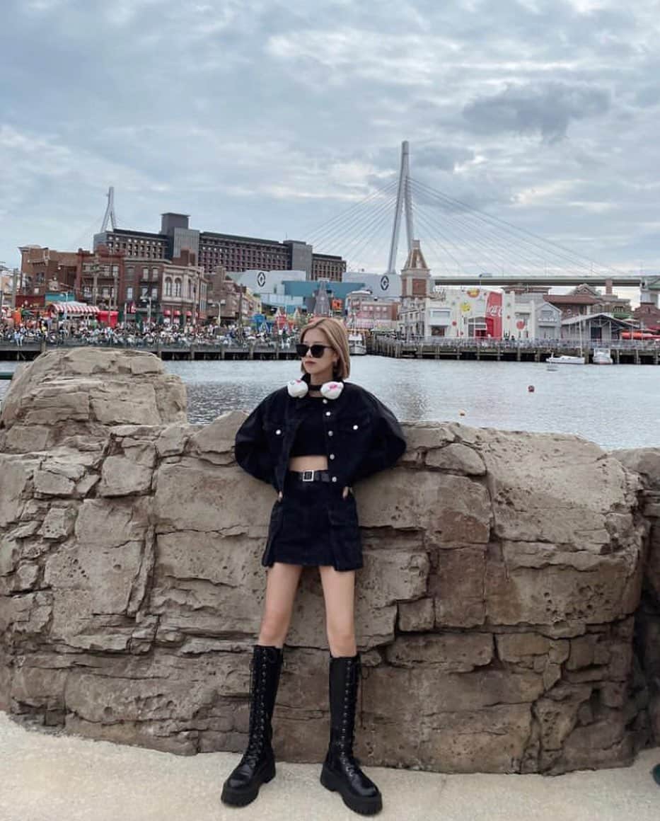 SLY OFFICIAL INFORMATIONのインスタグラム