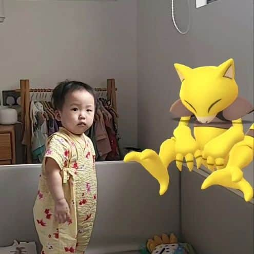 何維健さんのインスタグラム写真 - (何維健Instagram)「Pulled up my #PokemonGo app and took some photos of her with #Abra and I can't help but to put this together in Photoshop! So cute! #NoriTheTrainer  #pokemonlegendsarceus #hisui #pokemon151#niantic #gamefreak #pokemon #photoshop」11月3日 20時57分 - derrickhoh