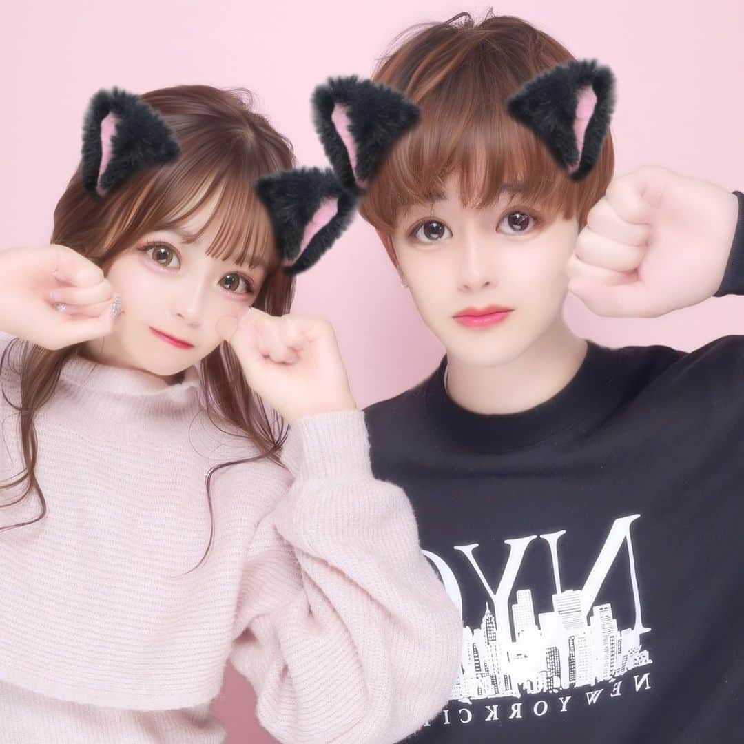 咲奈のインスタグラム：「フリューさんにお邪魔させていただいて、瑛士とプリ撮ってきた🎀♡  プリ機ぜんぶ可愛くて盛れるし、シールのデザインも豊富で映えすぎた。。💖」