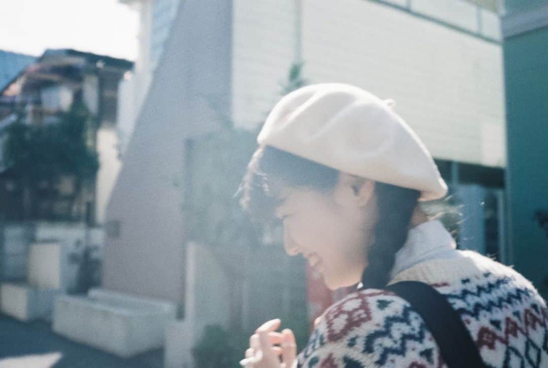 荒川ちかのインスタグラム：「最近は人と話してたくさん笑うことが多い日々🐈 すごく幸せなことだと思います🐈」