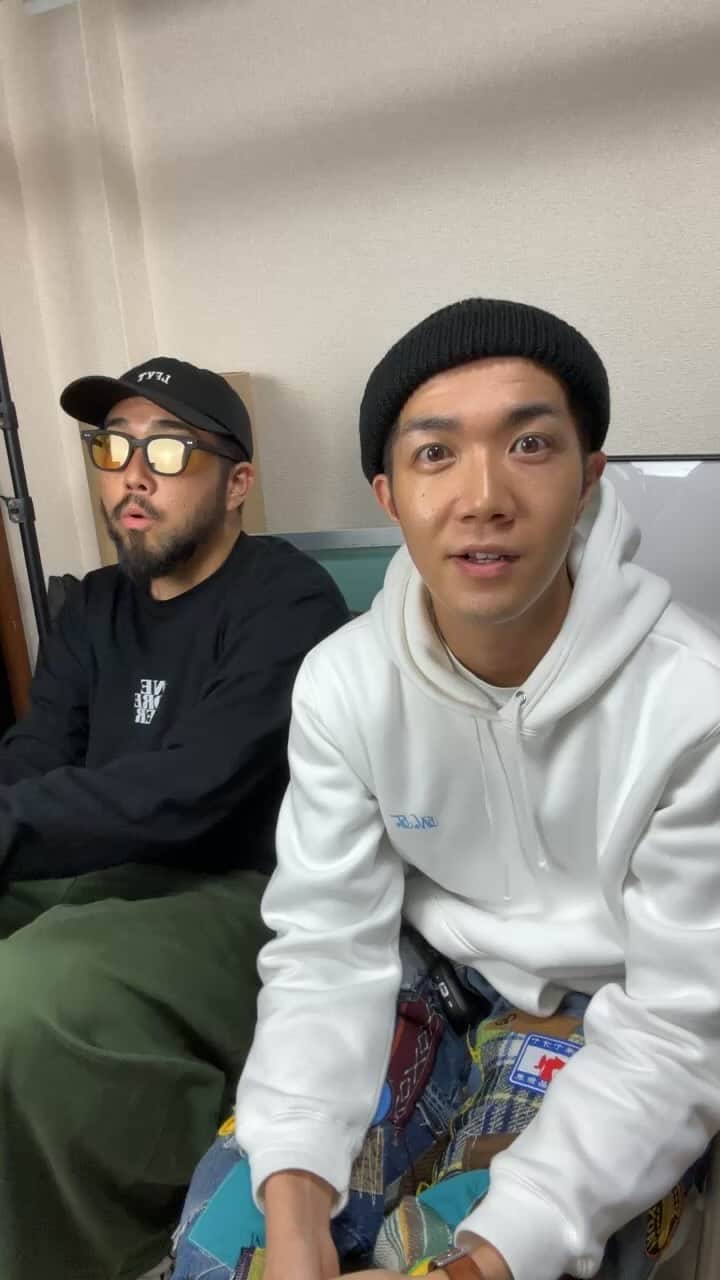 中澤卓也のインスタグラム：「兄弟でインスタライブ😎✨ NoTe新作受注スタート記念㊗️✨  @note.jp_official  @naka_chan813」