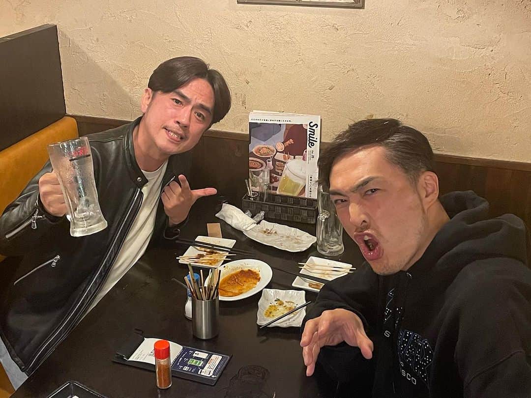 満田伸明のインスタグラム：「濃満な夜でしたわ  #服部整治」