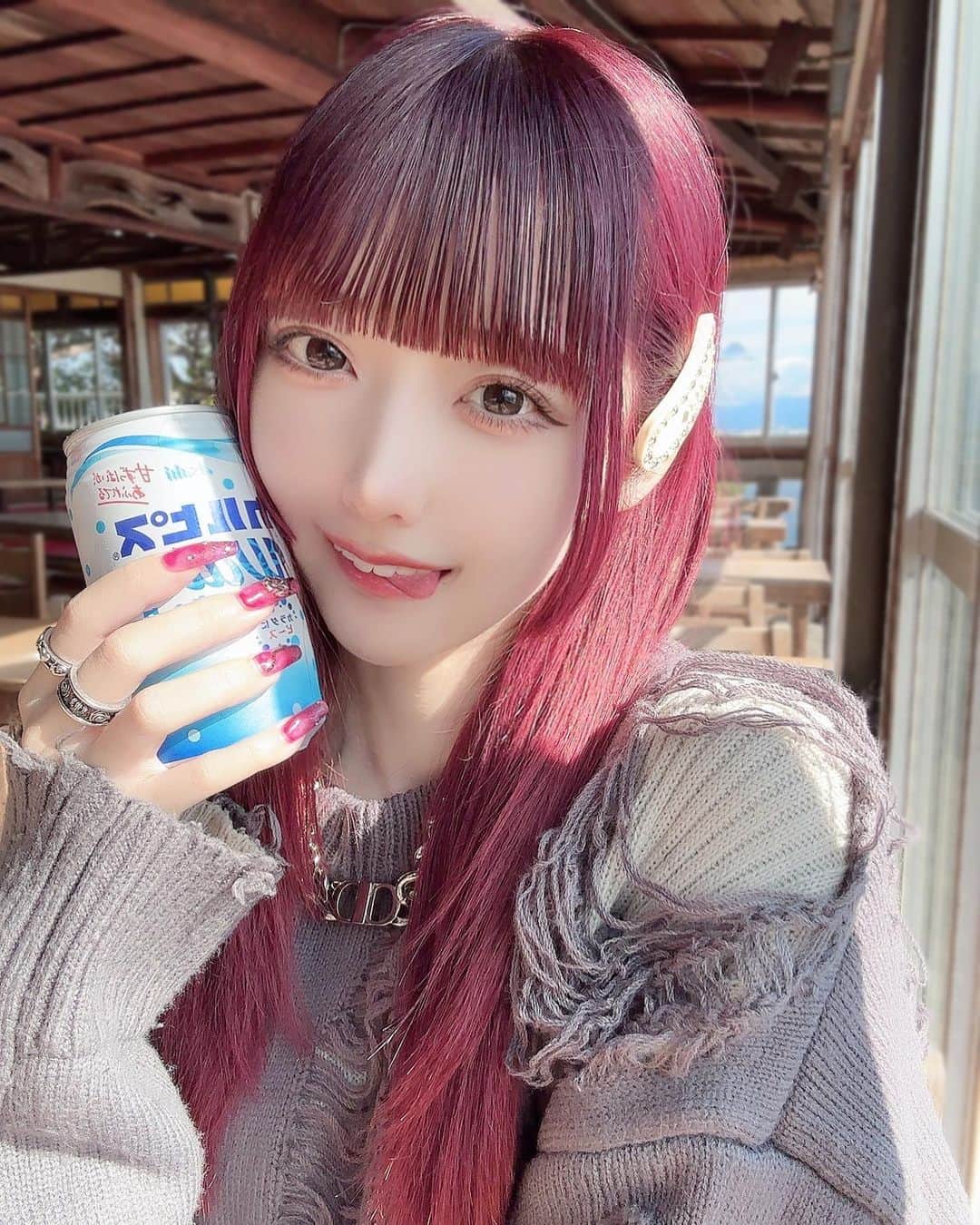 のインスタグラム：「カルピスは濃いめが好きです、(ᐢ._.ᐢ;)՞ ՞🩵」