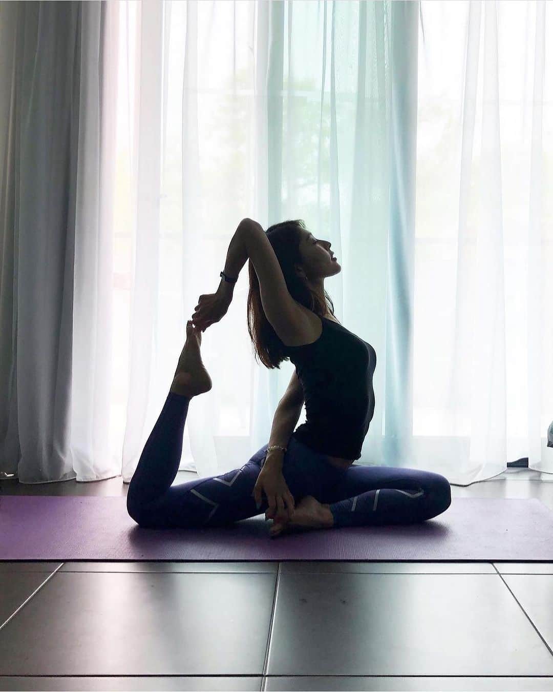 権田裕美のインスタグラム：「. 自分の「好き」を大切にしたい✨ 好きは個性であり、大切な気持ち。  私が、ヨガインストラクターを目指そうと思ったきっかけです😊 . . . . . . . . . . . . . . . . . . . .  #ヨガウェア#ヨガインストラクター#トレーニング女子#トレーニング女子#トレーニングウェア #workout#yoga#yogalove#yogaeveryday#japanesefashion #サッカー母」