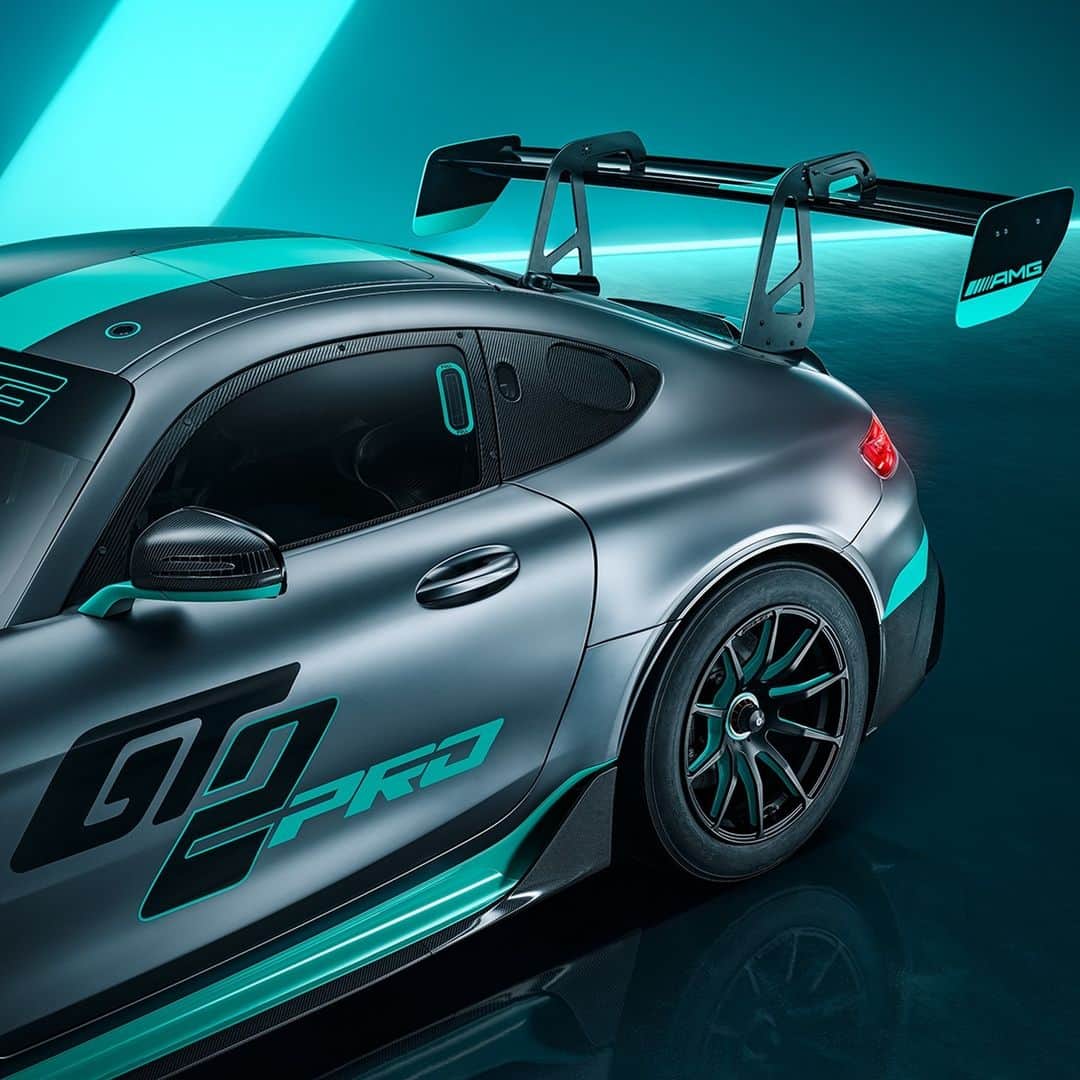 HYPEBEASTさんのインスタグラム写真 - (HYPEBEASTInstagram)「@mercedesamg has unveiled the AMG GT2 PRO – the brand's answer of an ultra-hardcore track-only monster.⁠ ⁠ The AMG GT2 PRO is a non-homologated race car, built for consumers who want unrestricted performance for track days. Via internal-combustion only, up to 750 horsepower is achieved out of the AMG 4.0L biturbo V8 engine via a Push2Pass boost increase. The power is channeled through its rear axle-mounted sequential six-speed racing gearbox with modified gear ratios. And with its matt grey full paint finish and modified rear wing endplates, the AMG GT2 PRO chassis is highly developed for maximum downforce and aero for the track.⁠ ⁠ Mercedes-AMG has listed the sales price at €479,000 EUR – a little under $515,000 USD at current rate. ⁠ ⁠ Photos: Mercedes-AMG」11月4日 7時24分 - hypebeast