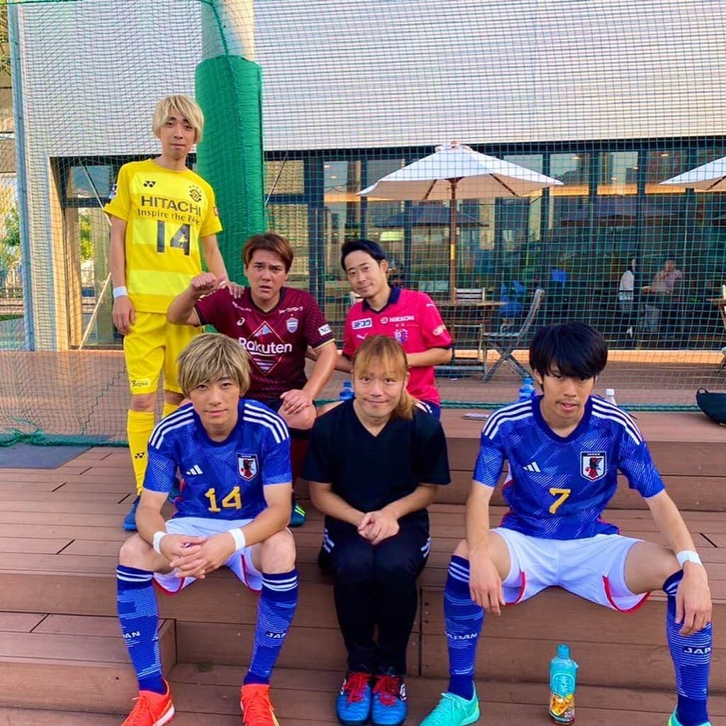 フルカウント千葉さんのインスタグラム写真 - (フルカウント千葉Instagram)「*  今日の 朝活～昼活⚽🏃💨  楽しかったなぁ☀️ こんな幸せな毎日が 続けばいいのに☺️  #サッカー #イベント #MONOMANEBLUE #SAMURAIBLUE #プロテイン #チュロス #チュリトス」11月3日 23時52分 - fullcount.chiba