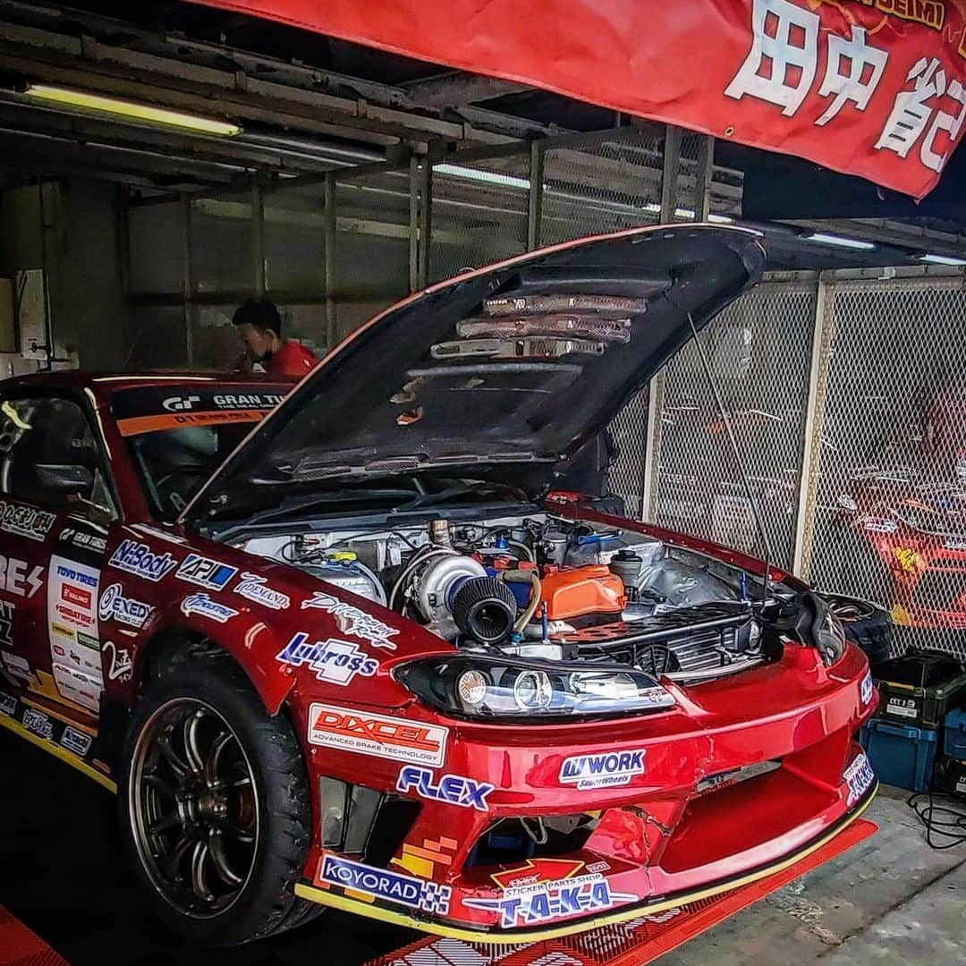 WORKのインスタグラム：「D1GP Rd.7&8 dumppp... No.8 #d1gp #drift #workwheels #workwheelsjapan #workemotion #workracingwheels」