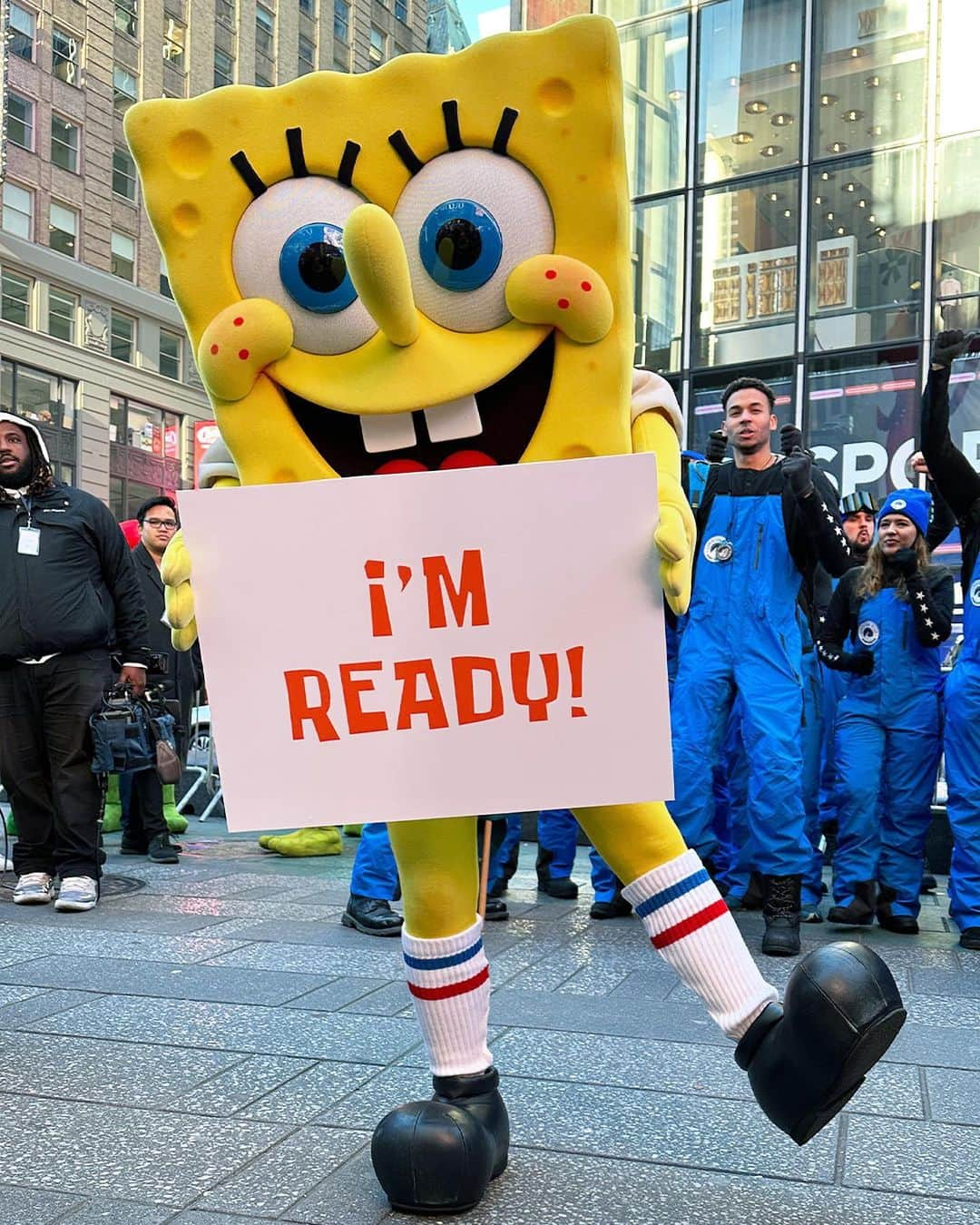 スポンジボブさんのインスタグラム写真 - (スポンジボブInstagram)「go sportz! #100DaysToSuperBowl」11月4日 0時27分 - spongebob