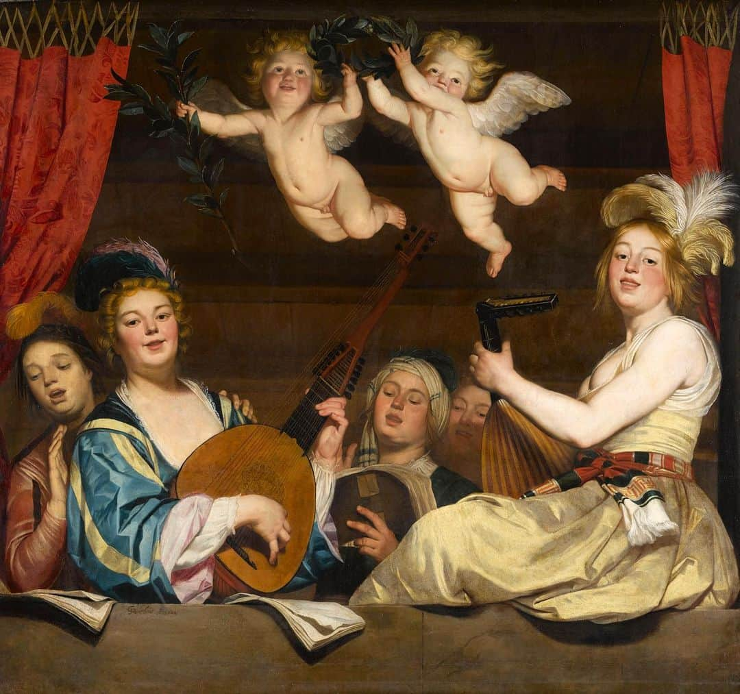 ルーブル美術館のインスタグラム：「. 🇫🇷 Inspectons les œuvres du musée avec #LouvreALaLoupe ! Aujourd’hui, intéressons-nous à ce concert, peint par Gerrit van Honthorst en 1624.   - 🎻 Cinq femmes nous donnent un concert, confortablement installées dans une sorte de balcon de pierre. Trois chanteuses déchiffrent leurs partitions tandis que deux musiciennes les accompagnent, improvisant une mélodie.  - 👀 Ce tableau constituait le décor du manteau supérieur d'une cheminée, d'où la présentation des figures dans ce balcon. Il s'agit là d'un des premiers travaux de peinture de Honthorst, dans un genre néo-italien et illusionniste appelé à rencontrer un grand succès.  - 👨‍🎨 Originaire d'Utrecht, Honthorst séjourne une dizaine d'années à Rome où il est marqué par la vogue des peintres caravagesques. Des compositions du Caravage, il retient la représentation de personnages populaires, aux costumes théâtraux, vus à mi-corps. Mais ici il abandonne son habituelle palette, aux coloris très sombres, qui lui avait valu son surnom italien de Gherardo della Notte (Gérard de la Nuit).  ∴  🌍 Inspect the museum's works with #LouvreALaLoupe! Today, let's take a look at this concert, painted by Gerrit van Honthorst in 1624. - 🎻 Five women give a concert, comfortably seated in a sort of stone balcony. Three singers decipher their scores while two musicians accompany them, improvising a melody.  - 👀 This painting was used to decorate the upper mantelpiece of a fireplace, which is why the figures are presented in a sort of balcony. This is one of Honthorst's earliest paintings, in a neo-Italian, illusionist genre that was destined to meet with great success.  - 👨‍🎨 Originally from Utrecht, Honthorst spent around ten years in Rome, where he was influenced by the fashion for Caravaggesque painters. From Caravaggio's compositions, Honthorst retained the depiction of popular figures in theatrical costumes, seen from halfway up. But here he abandons his usual palette of very dark colours, which had earned him his Italian nickname of Gherardo della Notte (Gérard of the Night). - 📷 ©️ Musée du Louvre / Franck Raux - Nicolas Bousser  . . . #MuséeDuLouvre #Louvre」