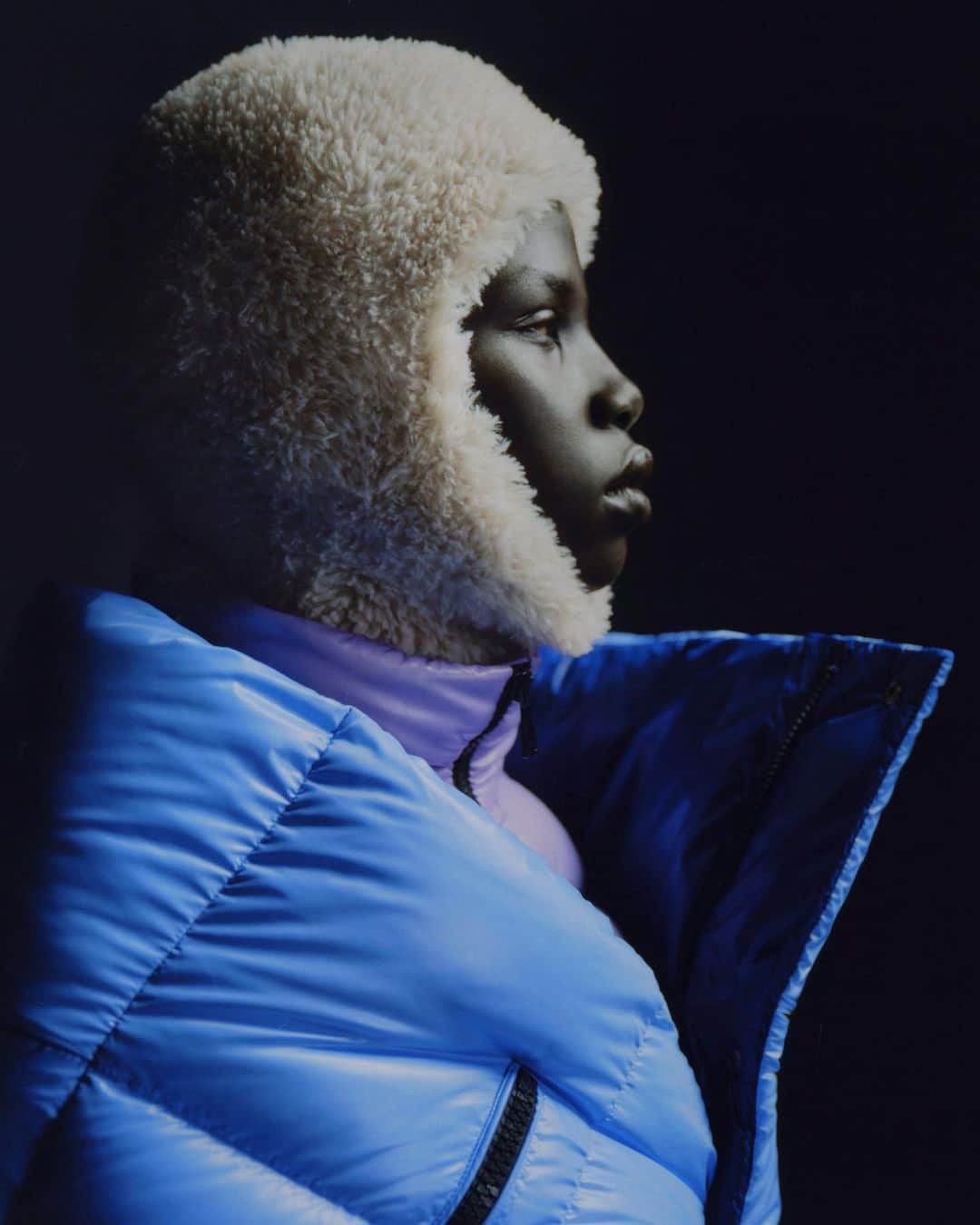 のインスタグラム：「A layered approach. Embrace a season lived lovingly, inside and out, wrapped in the softest accessories and pillowy jackets.  Discover Moncler Collection Fall/Winter 2023 on moncler.com.   #MonclerCollection」