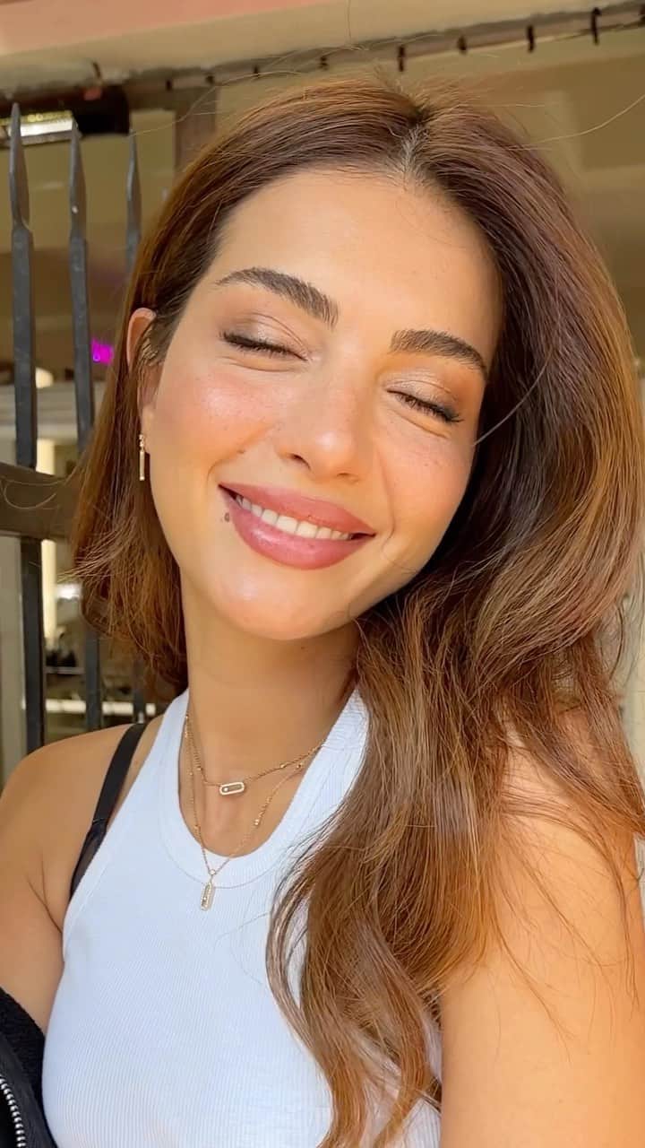 Melisa Aslı Pamukのインスタグラム：「#wowzabyselen  Baby MAP🌠 @melisapamuk  Saç @tanerkuyu」