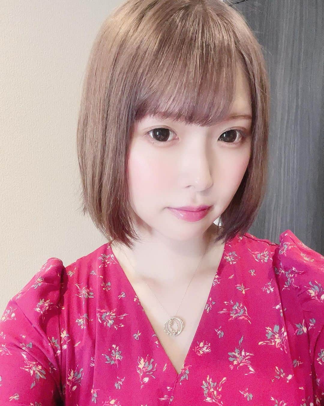 菅原千瑛さんのインスタグラム写真 - (菅原千瑛Instagram)「#どの髪色がすき ？」11月4日 1時31分 - 12hiroesugawara02