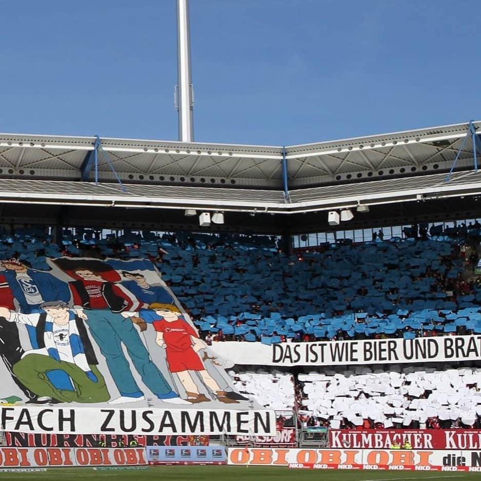 シャルケ04さんのインスタグラム写真 - (シャルケ04Instagram)「💙🤍 Eure liebste #SchalkeUndDerFCN-Choreo war…? Ab in die Kommentare damit 📝🖤❤️ . . #S04 #Schalke #Knappen #Königsblau #SchalkeUndDerFCN」11月4日 1時53分 - s04