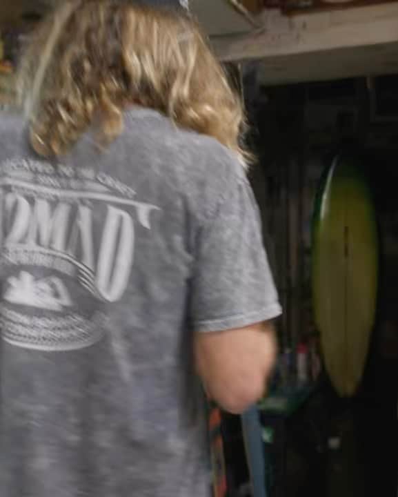 ロストのインスタグラム：「I remember in the early 90’s being a grom and my parents bringing me and Ronnie some original @lost9193 T’s from a trade show in CA. It was one of the raddest shirts I had in my possession at that age and was probably 2 sizes too big but didn’t stop me from rocking it .    It’s safe to say Nomad was most likely one of the first to carry Lost & @lostsurfboards in FL and possibly the East Coast . The early movies from Lost played on repeat in the boardroom that had a big part of getting fired up to go surf and showing that progression of the next generation with a notch of core surf lifestyle. Even a few movie premiers that Nomad hosted still stick in peoples minds of some of the best and even adopted Randall for a period of time camping at the shop.  When the original 5’x5” x 19 1/4”movie came out I made my Dad shape me a round nose fish that same week and don’t think I’ve stop having a fish in the quiver ever since . It’s been a pleasure over the years to get to know @matt_biolos & @mikereola and see what they have created! So on that note you can say this limited release from @lostsurfboards surfboards/ @nomadsurfboards tell a story and we are super stoked on the finished product!   Edit/video @cambrookscreative」