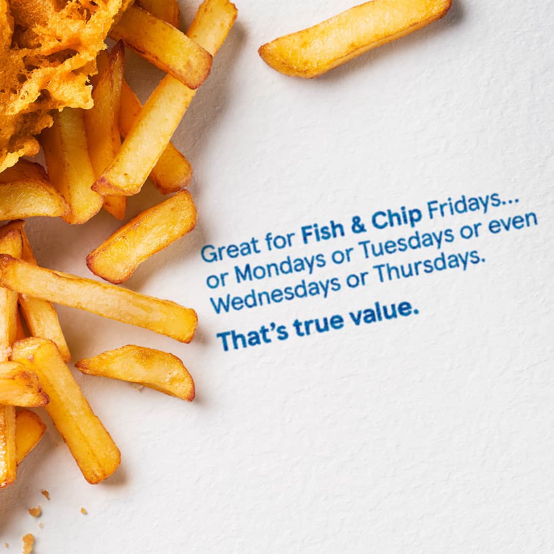 Tesco Food Officialさんのインスタグラム写真 - (Tesco Food OfficialInstagram)「Great for Fish & Chip Fridays…or Mondays or Tuesdays or even Wednesdays or Thursdays. That’s true value. 😋」11月4日 2時26分 - tescofood