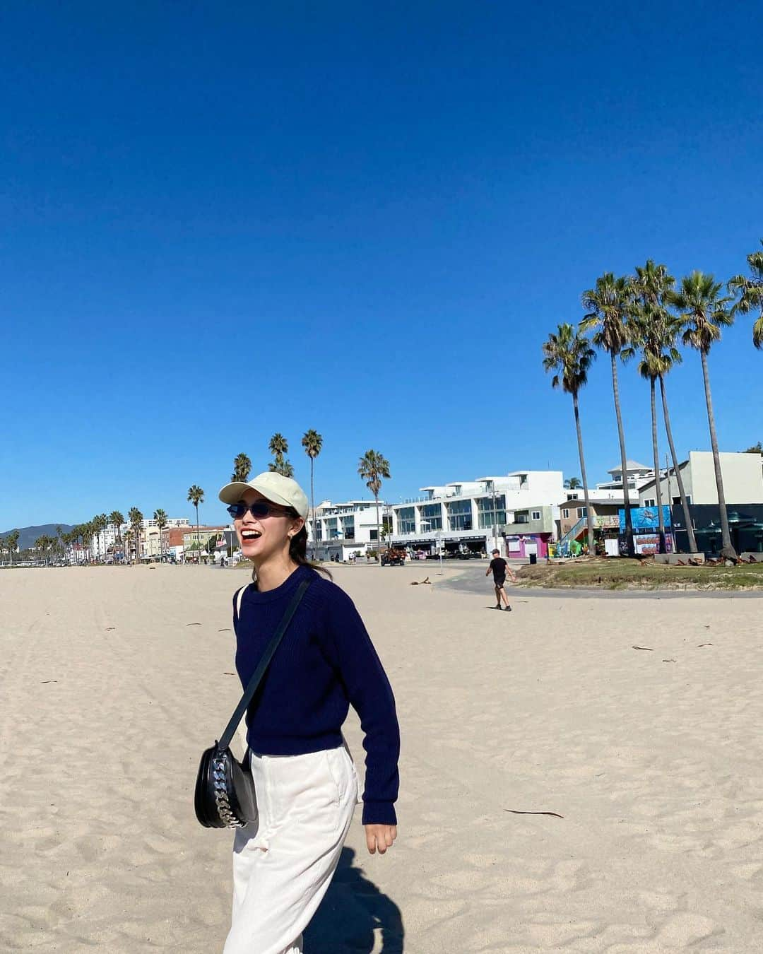 植村麻由のインスタグラム：「I ♡ LA 🇺🇸 Hopefully I’ll see you again soon ~~~」