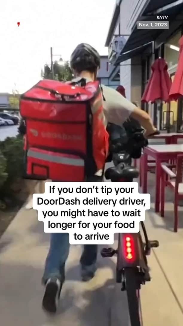 NBC Newsのインスタグラム：「DoorDash has added a pop-up disclaimer in its app as part of a pilot program for some customers who choose not to tip their delivery driver, warning them that orders without a tip might take longer to get delivered.」
