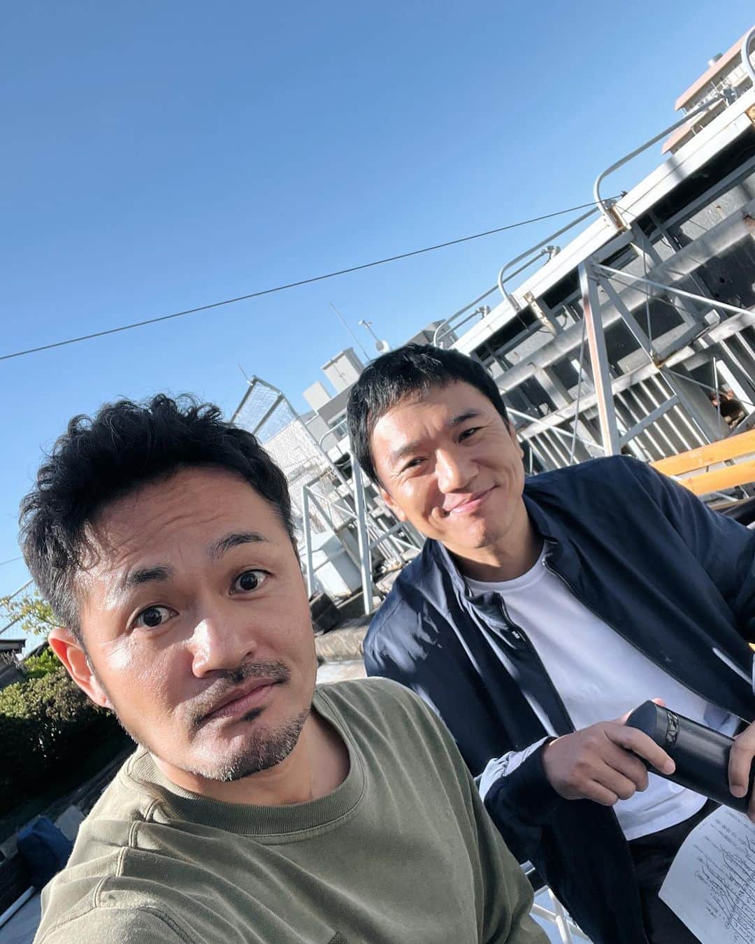 阿部亮平のインスタグラム：「出演情報 金曜ナイトドラマ『今日からヒットマン』第3話 2023年11月10日（金）よる11:15～ #今日からヒットマン @shinshimizu0520 @nakamae1978」