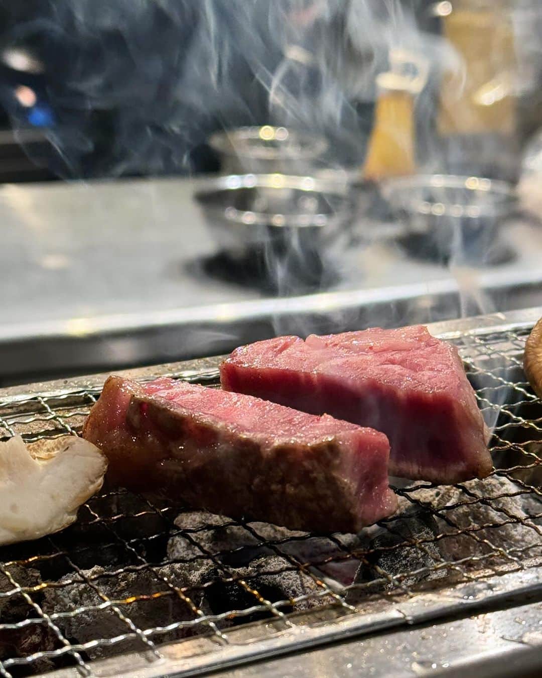 岡崎太郎のインスタグラム：「薬院　ハラミ　タン　テール　兼条 シャトーブリアン！」