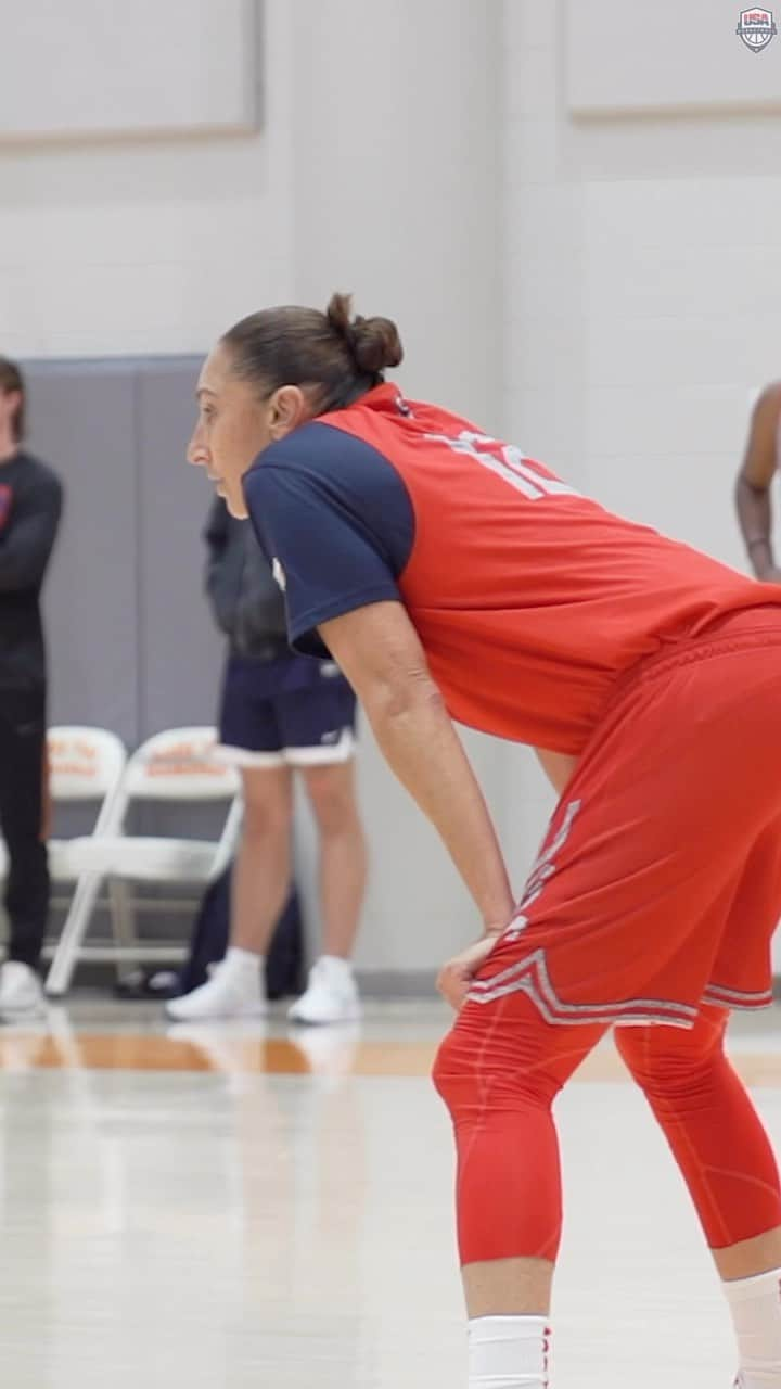 USA Basketballのインスタグラム：「Knoxville brings good memories 🧡  🇺🇸 #USABWNT」