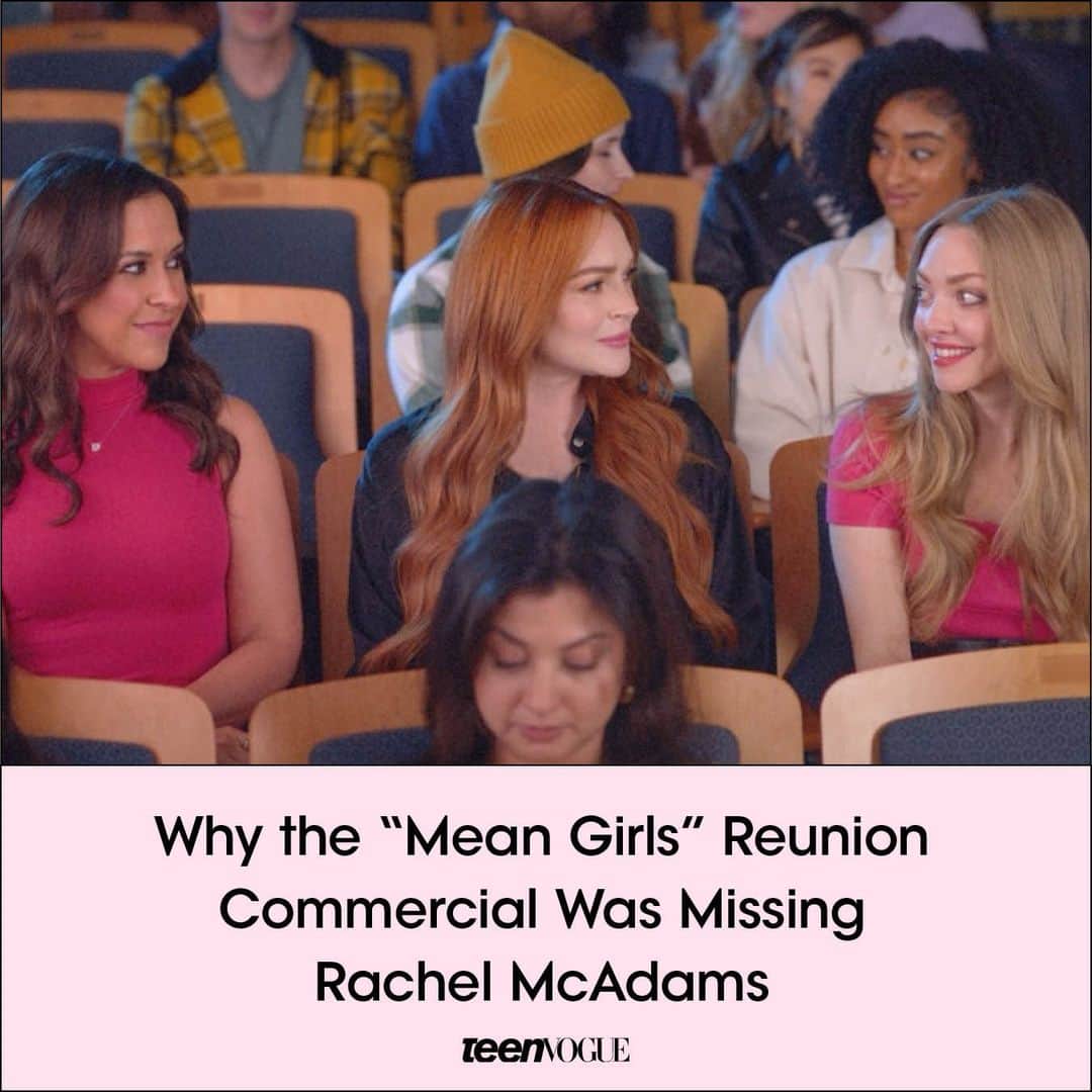 Teen Vogueのインスタグラム：「ICYMI, we finally got that much-anticipated #MeanGirls reunion, and it's not a sequel or a cameo. It's a… Walmart commercial? Find out all the deets on the cast reunion and why #RachelMcAdams was noticeably absent at the link in bio.   (📸: Courtesy of Walmart)」