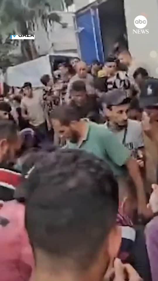 ABC Newsのインスタグラム：「JUST IN: An Israeli aircraft has hit an ambulance in Gaza that the Israel Defense Forces say was being used by Hamas terrorists.  "A number of Hamas terrorist operatives were killed in the strike," the IDF said. "We have information which demonstrates that Hamas' method of operation is to transfer terror operatives and weapons in ambulances."  The Palestinian Red Crescent Society said the ambulance was among a group of ambulances that were returning from a mission to transport injured people to the Gaza-Egypt Rafah border crossing.  Follow live updates on the Israel-Hamas conflict at the link in bio.」