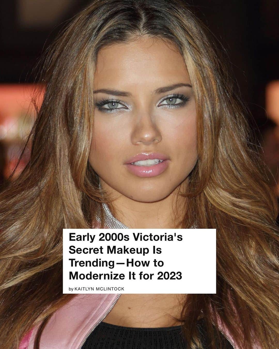 WHO WHAT WEARのインスタグラム：「Here's one beauty trend resurgence we never saw coming—Victoria's Secret makeup. Yep, we're talking about the makeup looks that early to mid-2000s supermodels such as @gisele, @adrianalima, and @alessandraambrosio made iconic. Defined by shimmering eyes, a sun-kissed radiance, glossy lips, and fluttering lashes, this aesthetic is being referenced and updated for 2023. From cream highlighter to precise product placement, see how to achieve a modernized Victoria's Secret–inspired makeup look at the link in bio. photos: getty images, @jastookes @jourdandunn @haileybieber」
