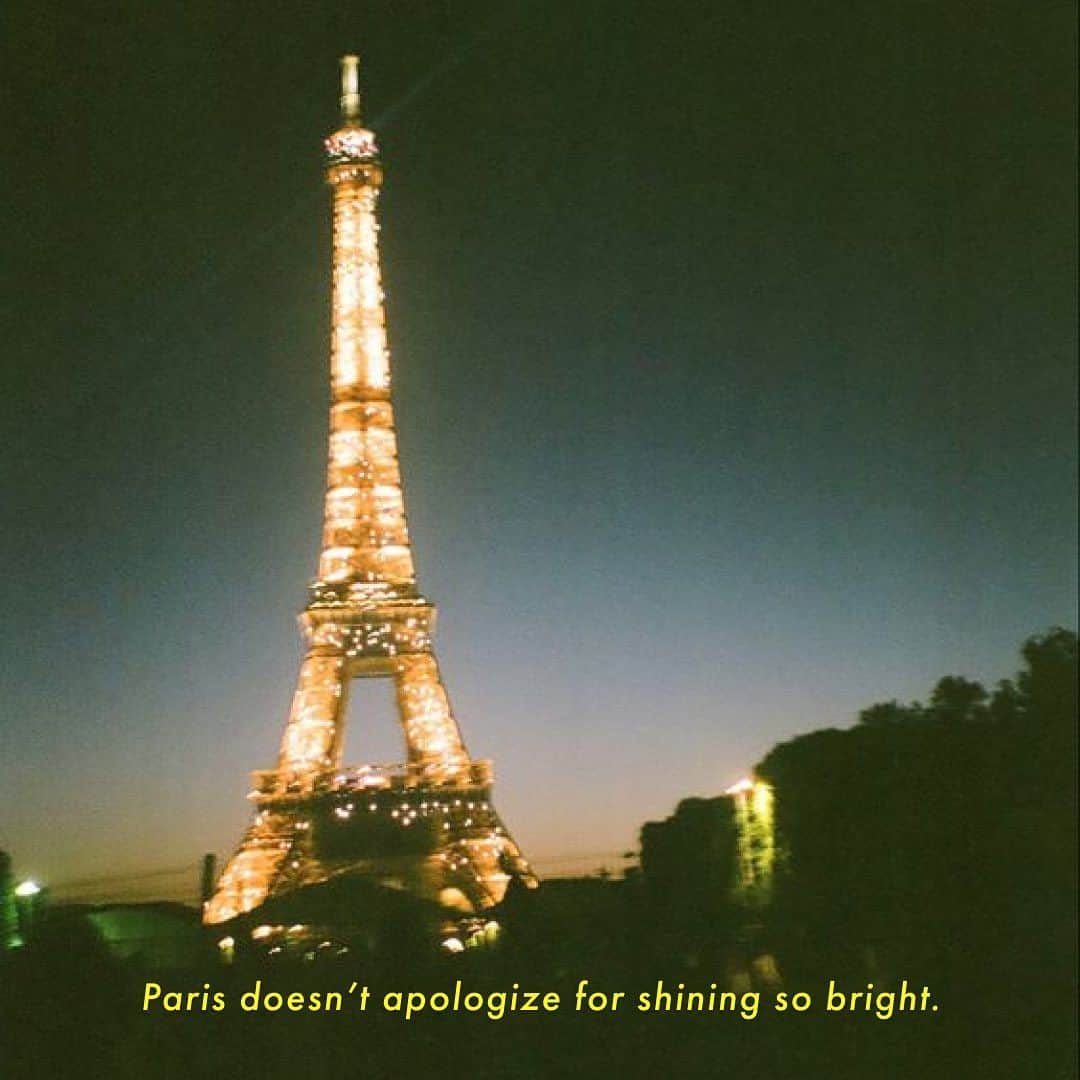アンフォンテーヌのインスタグラム：「Don’t ever let anyone dull your sparkle.  ✨✨✨  #annefontaine #inspo #paris #shinebright #girlbosslife」