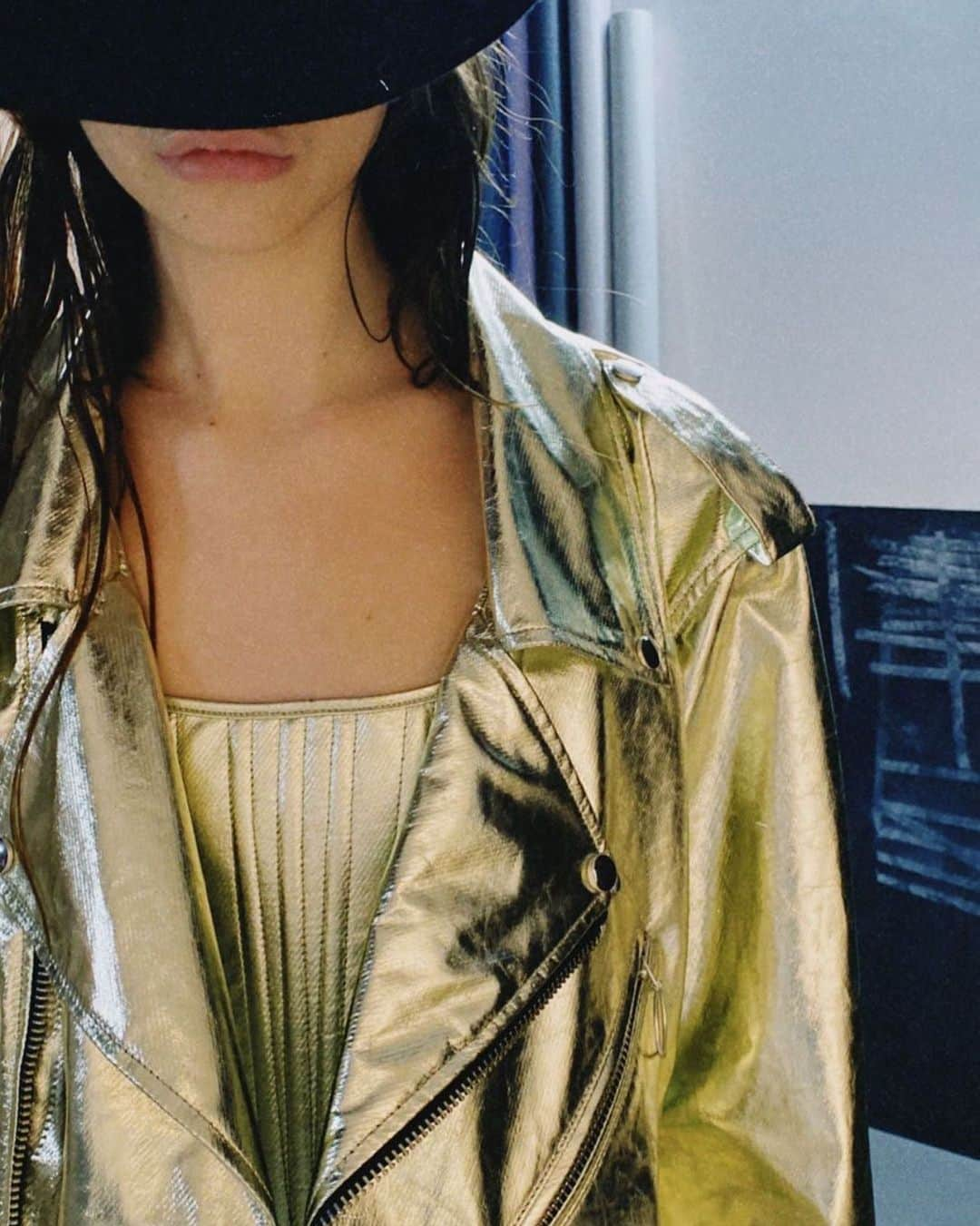 Marques Almeidaのインスタグラム：「Radiant, golden, and ready for the weekend. ✨  Shop our Gold denim pieces at marquesalmeida.com  #marquesalmeida #howdoyouwearyourma #gold」